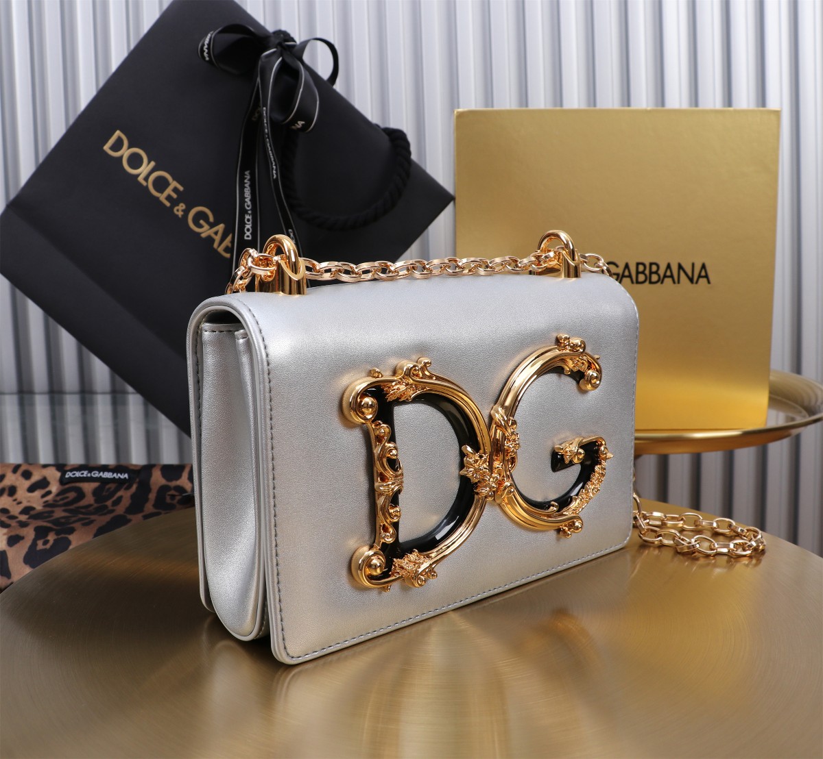 [TOP] Dolce & Gabbana D&G Girls Bag  21x5x13.5 cm - Sliver - 711 Luxury