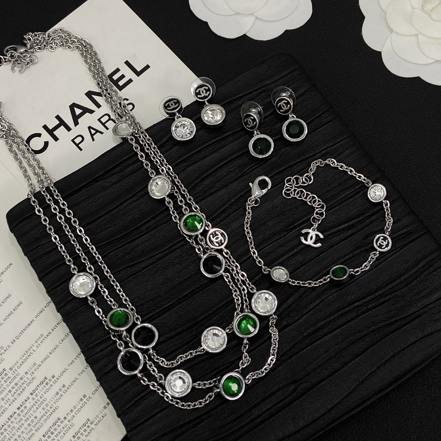 [TOP] CHANEL Necklace Earrings + Bracelet + Necklace Set - Green - 711 Luxury