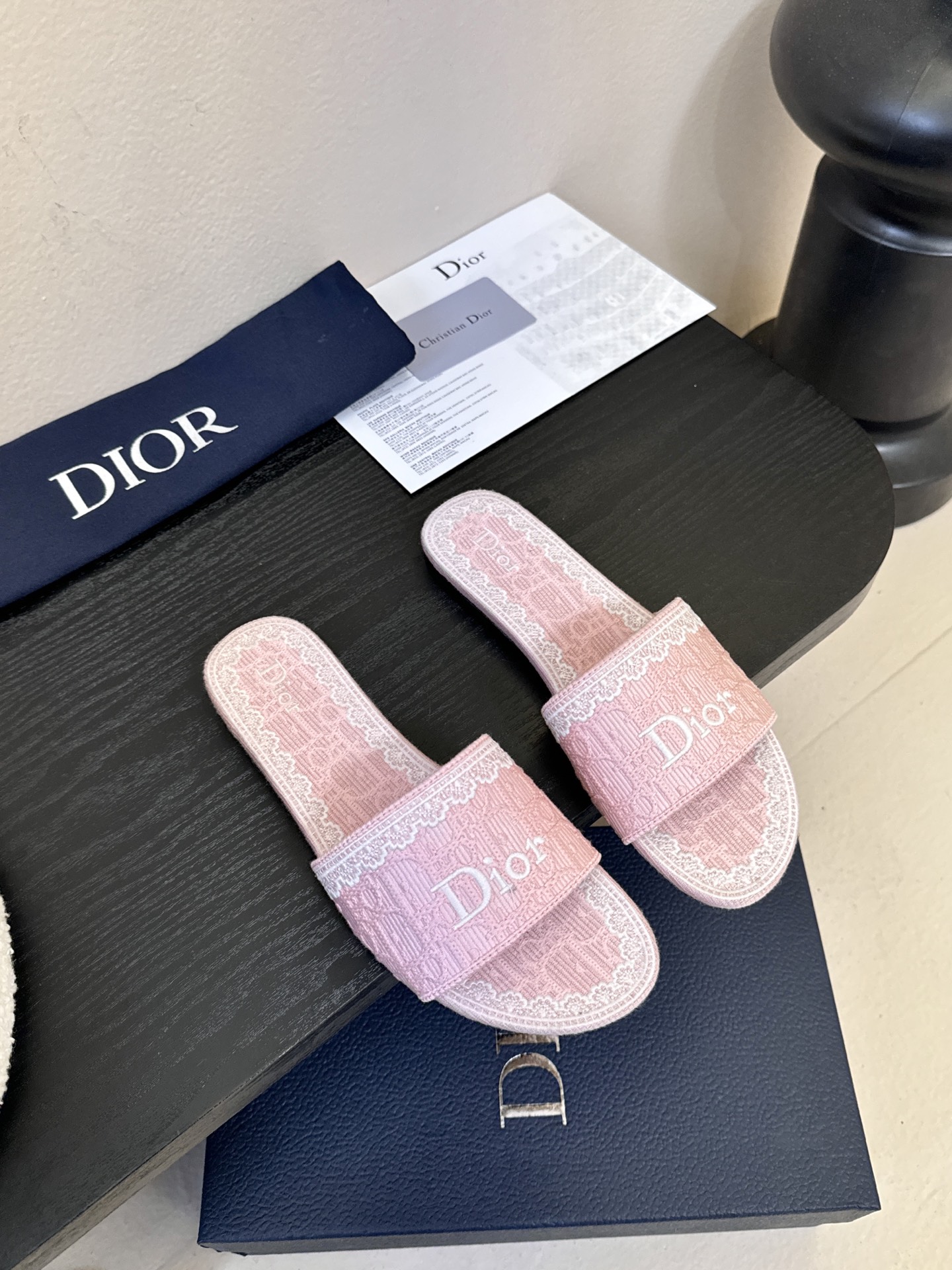 [TOP] Christian Dior Slippers - Pink - 711 Luxury