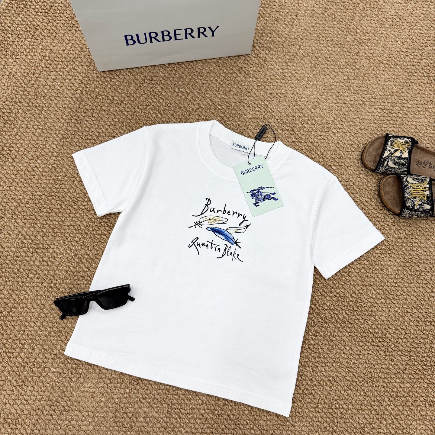 Burberry Unisex Kids White Short Sleeve Cotton T Shirt Quentin Blake Colorful Feather Print Boys Girls Sizes 90-150