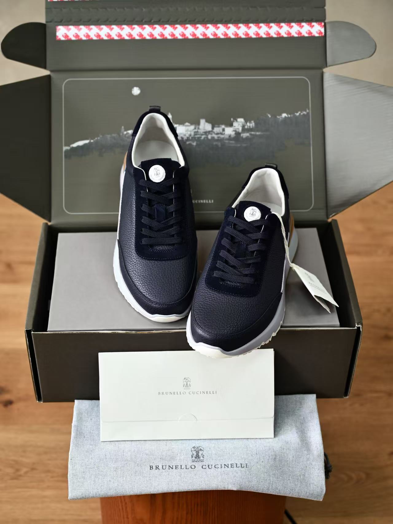 Brunello Cucinelli Shoes Brunello Cucinelli Men's Leather Sneakers #387382 View 2 | Nigo Office
