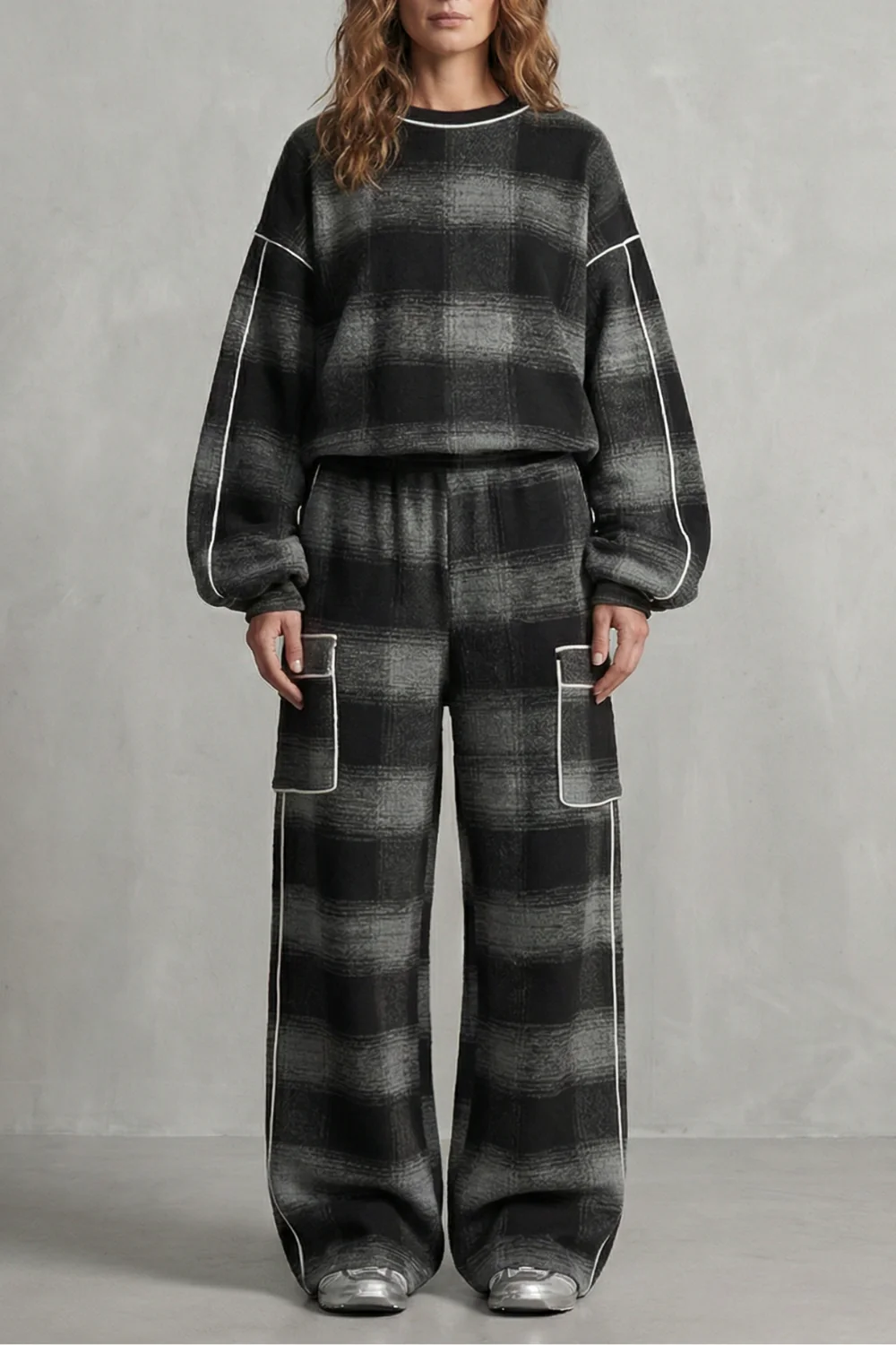 Rovienne – Distressed plaid street style – Two piece set
