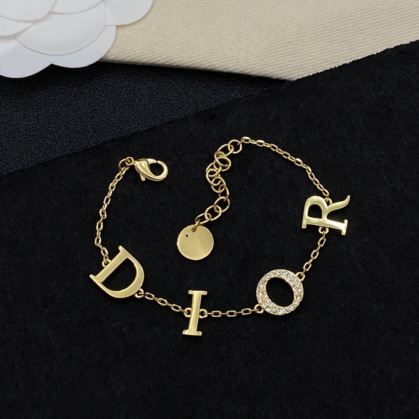 [TOP] Christian Dior Bracelet - Gold - 711 Luxury