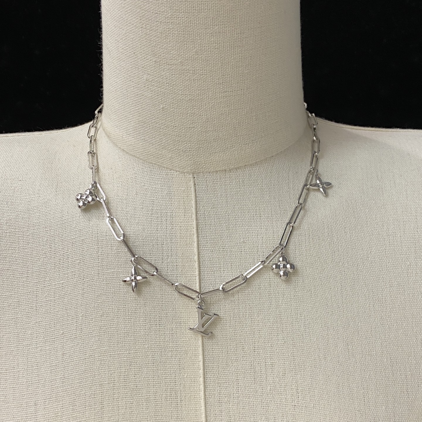 [TOP] Louis Vuitton LV Necklace - 2 Color - 711 Luxury