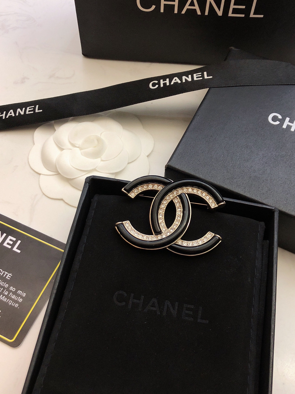 [TOP] CHANEL Brooch - Gold - 711 Luxury