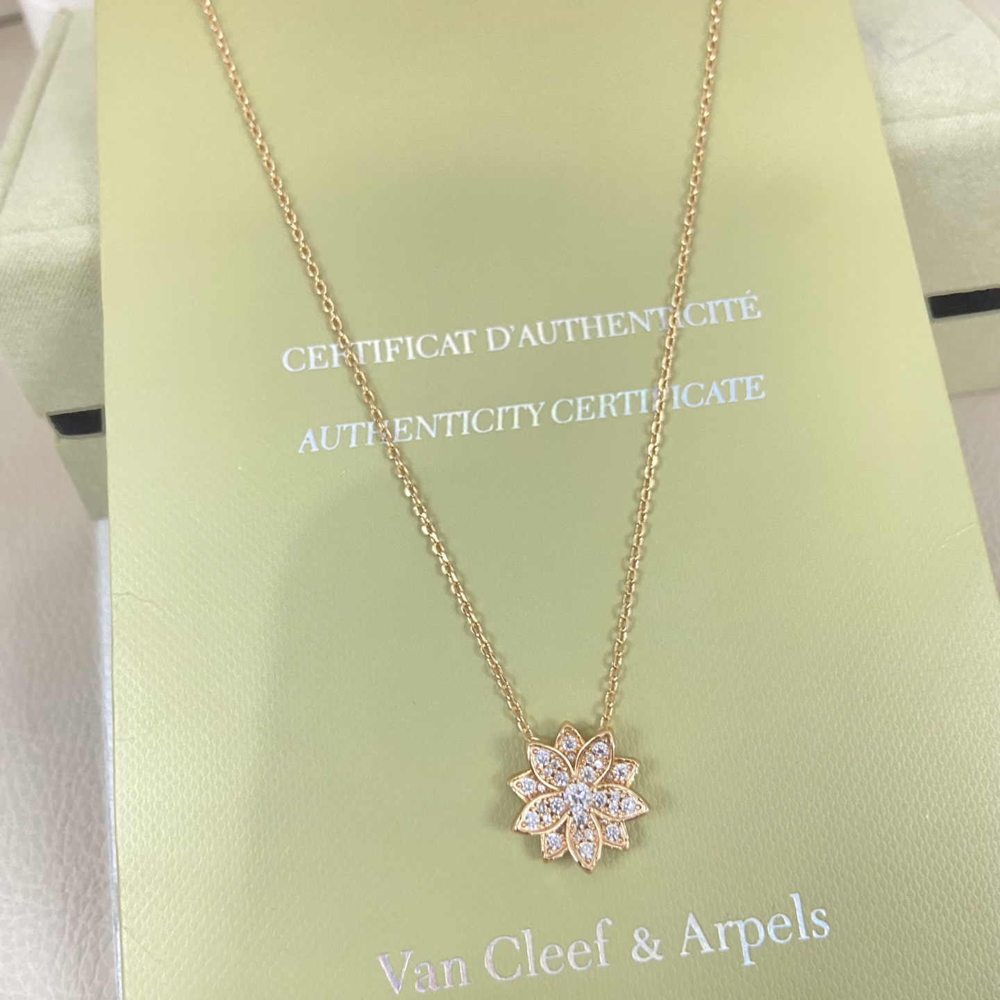 [TOP] Van Cleef & Arpels VCA  Pendant Necklace  - 3 Colors - 711 Luxury