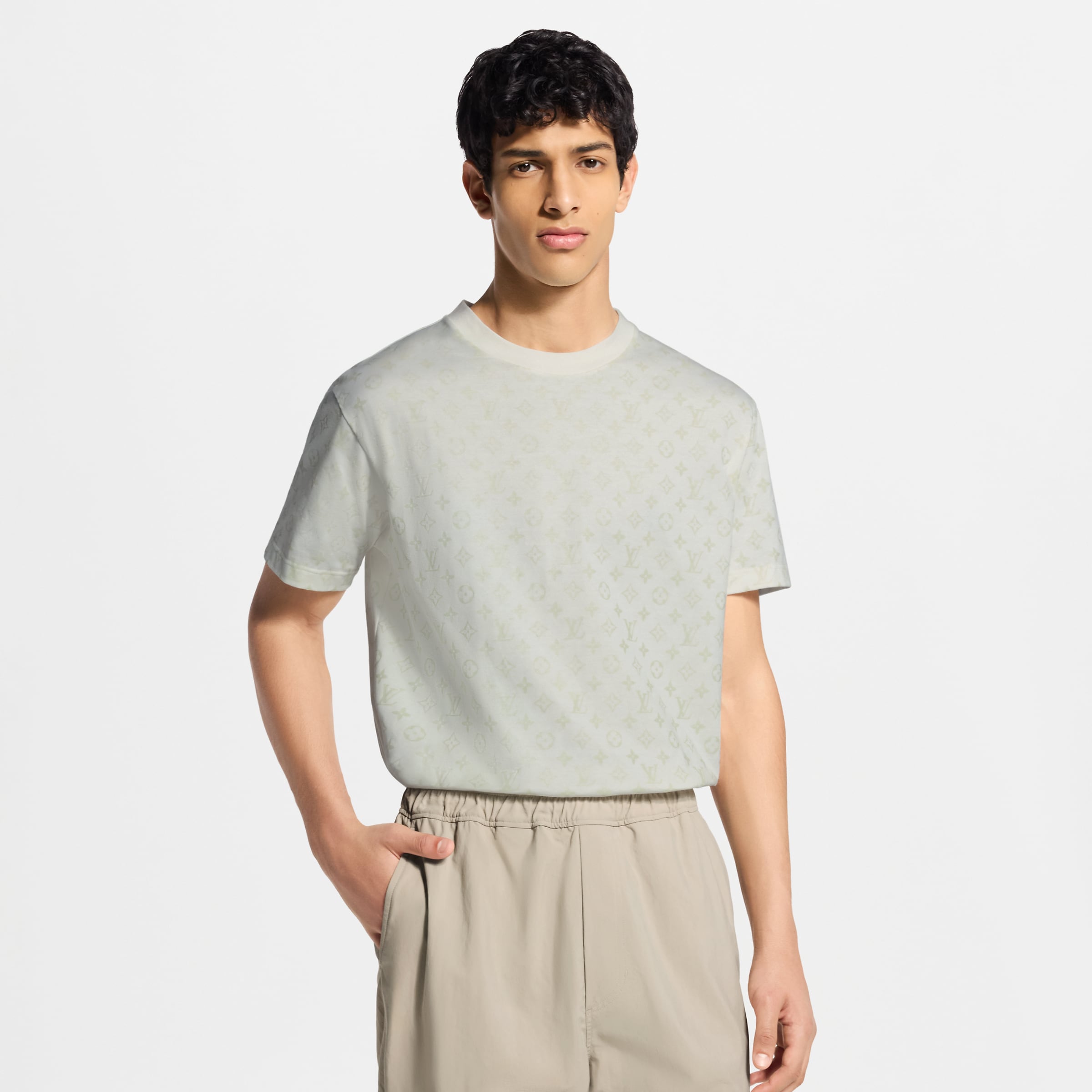 LOUIS VUITTON Monogram Firefly Printed T-Shirt #388191