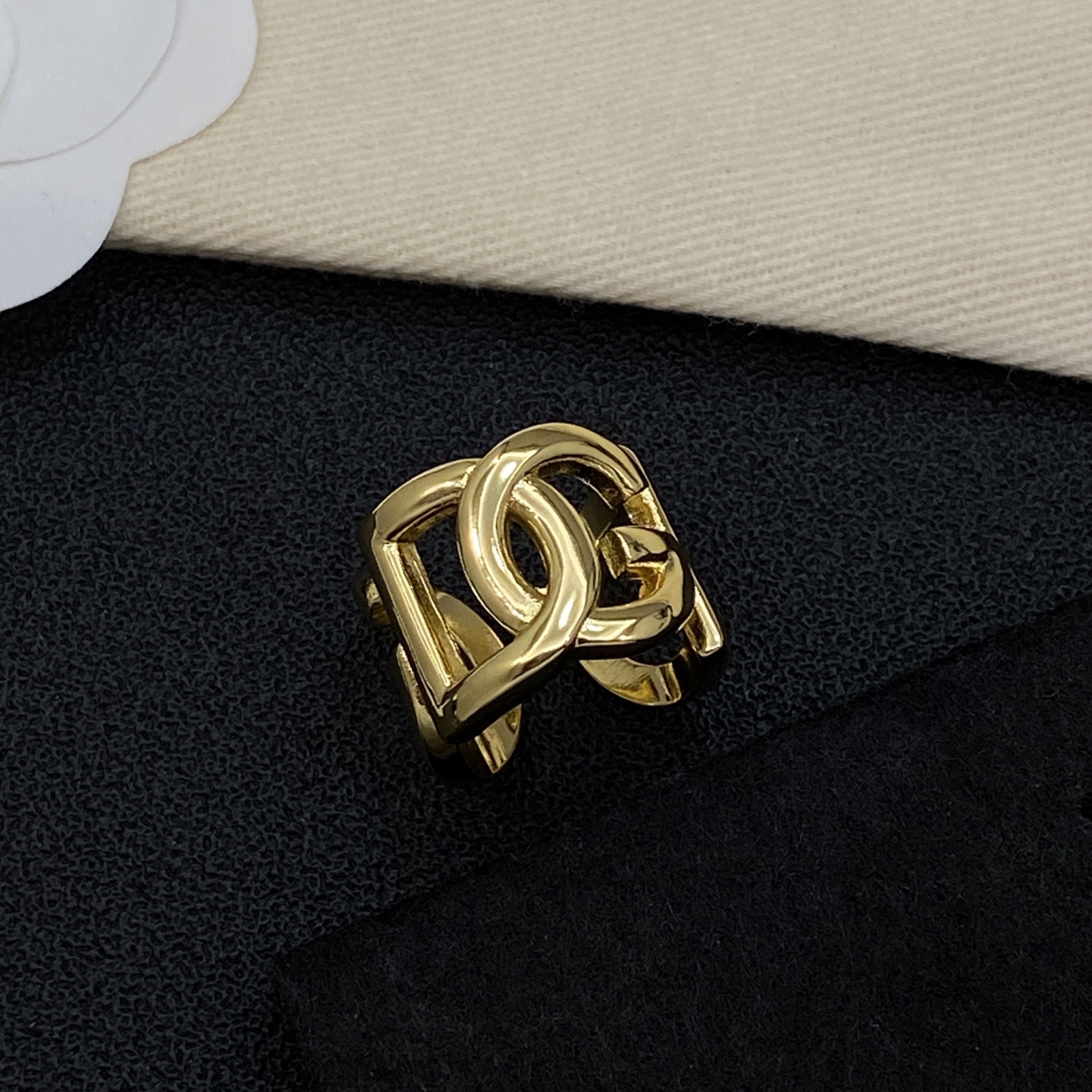 [TOP] Dolce & Gabbana D&G Ring - Gold - 711 Luxury