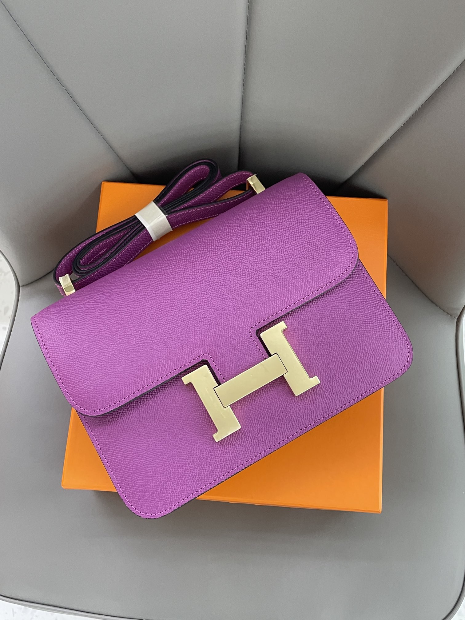 Hermes Constance Mini