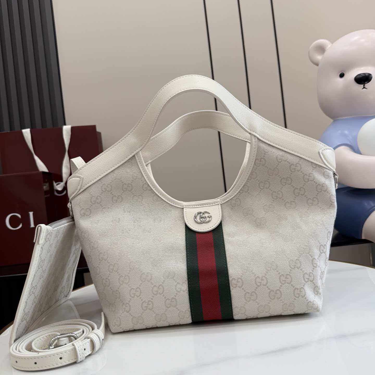 [TOP] GUCCI Giglio Tote Bag 25x20x15cm - White - 711 Luxury