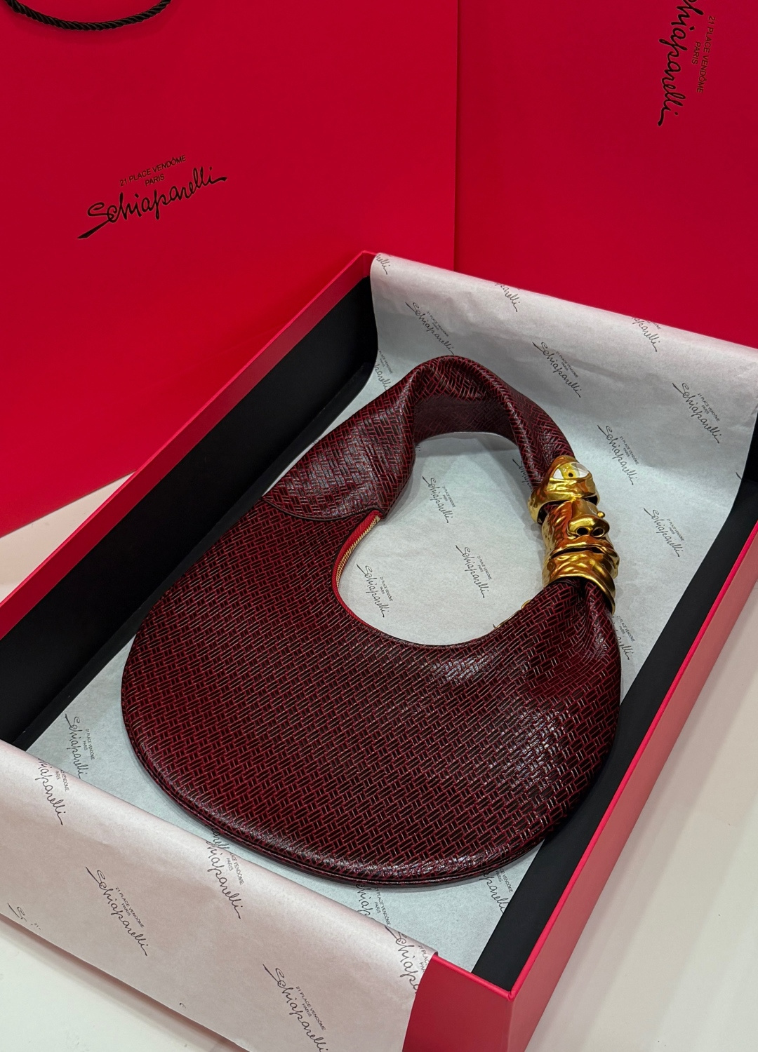 [TOP] Schiaparelli Soufflé Bag 29x40x7cm - Dark Red - 711 Luxury