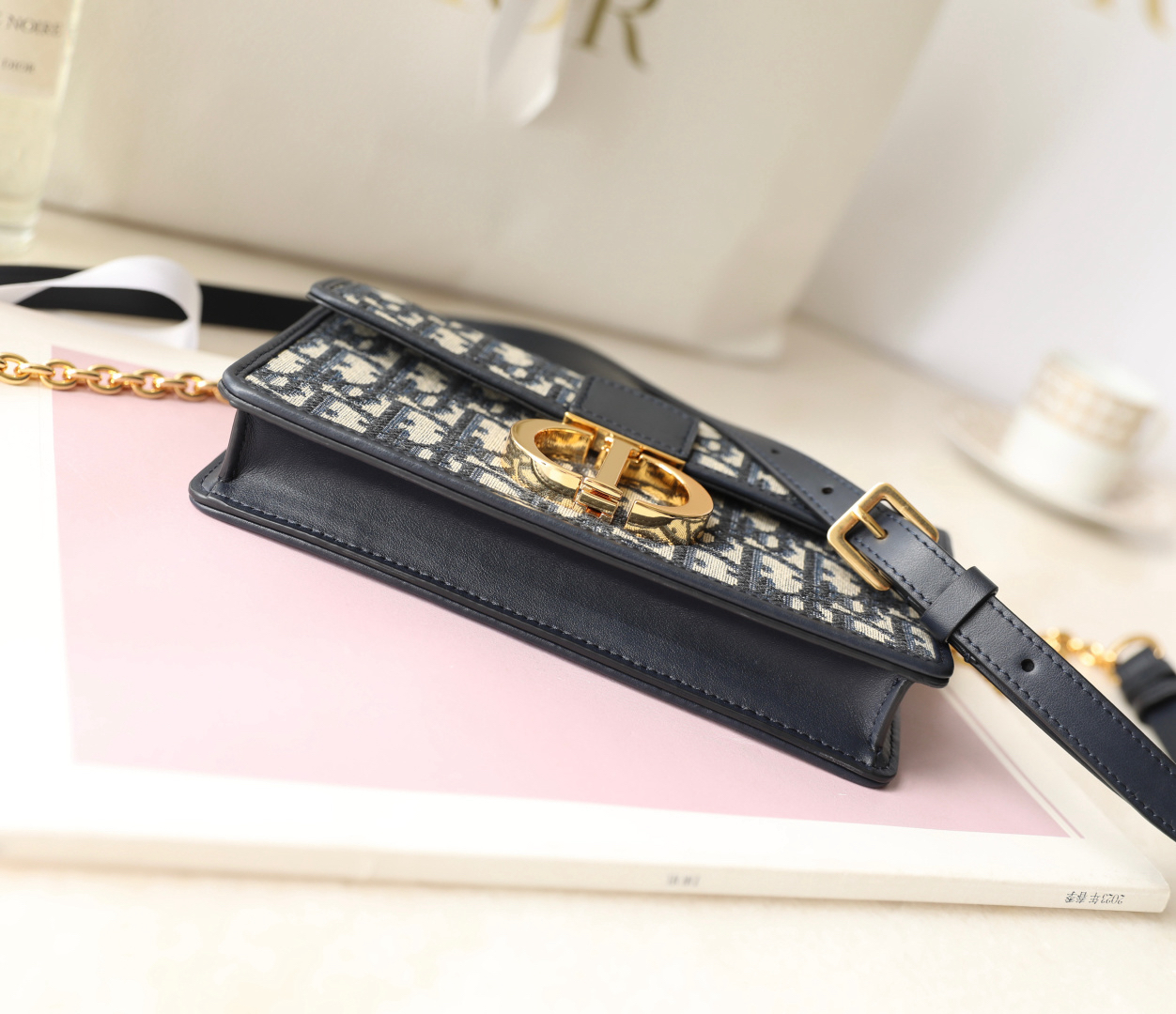 [TOP] Christian Dior 30 Montaigne Bag Oblique 20*10*4cm - Navy Blue