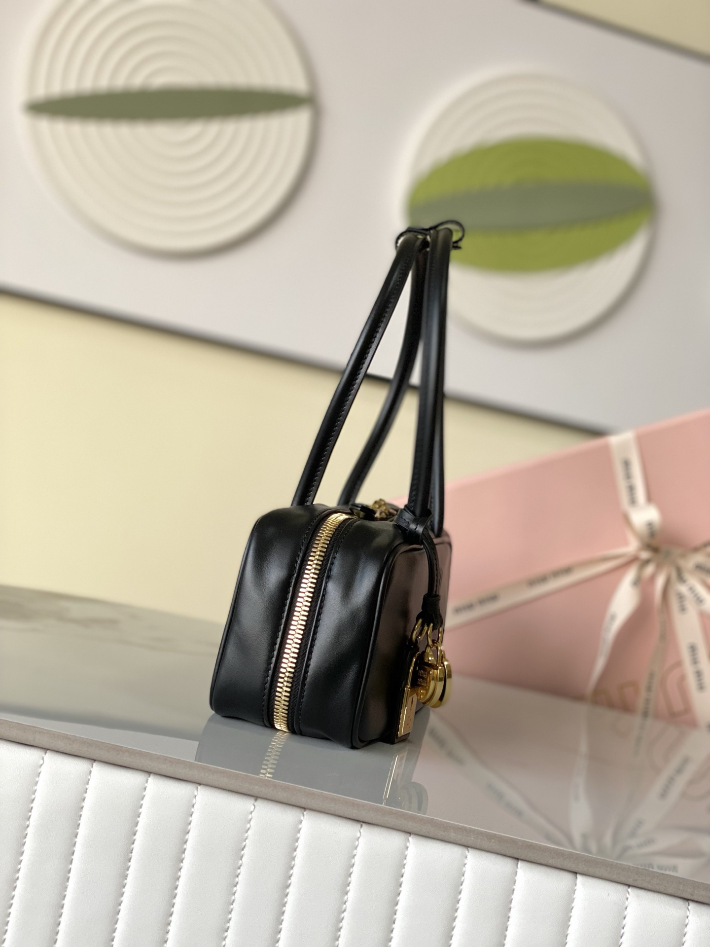 [TOP] Miu Miu Bag 28x11.5x8cm - Black - 711 Luxury