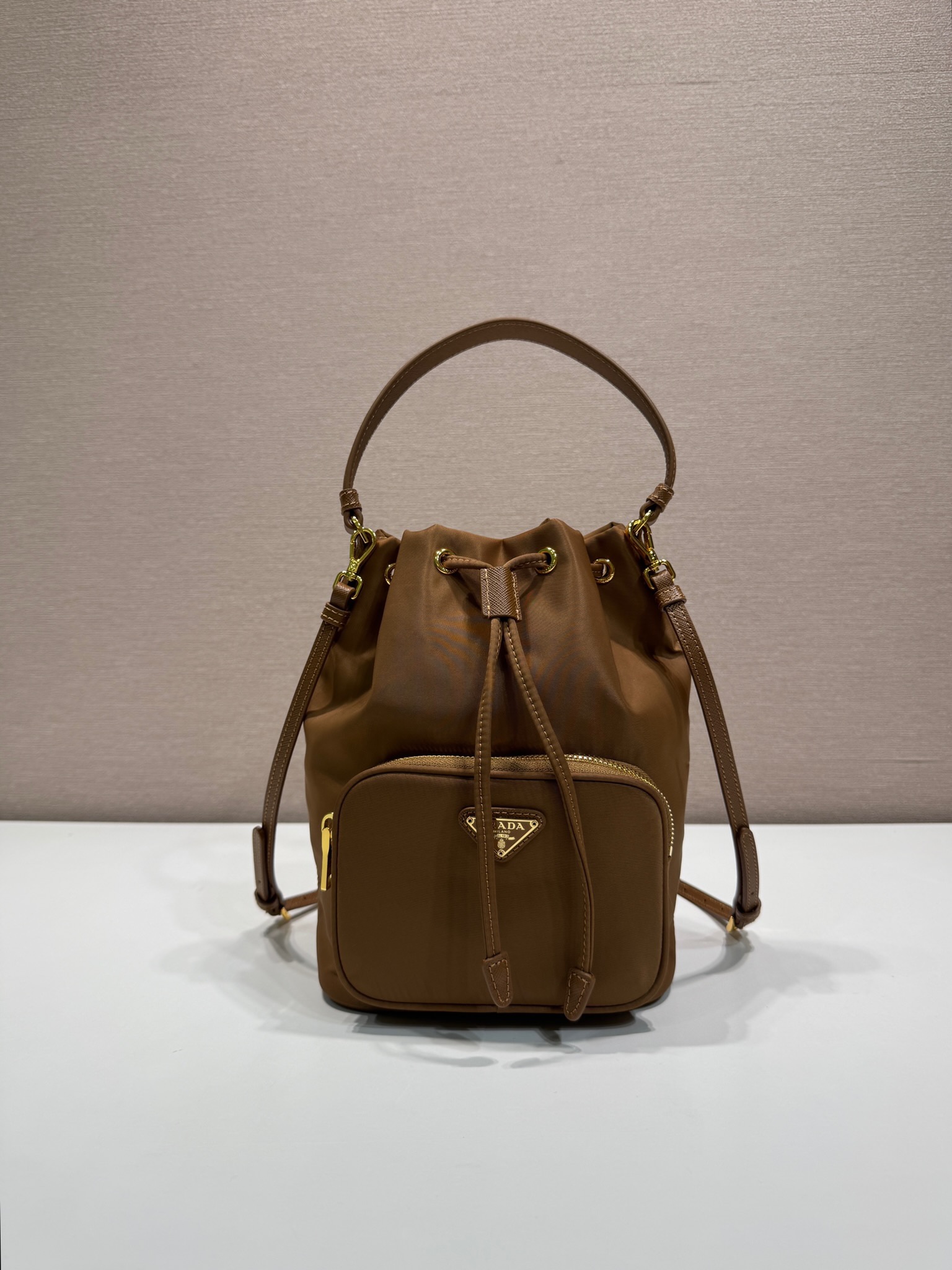 [TOP] PRADA Handbag Nylon 18x23x12cm - Brown