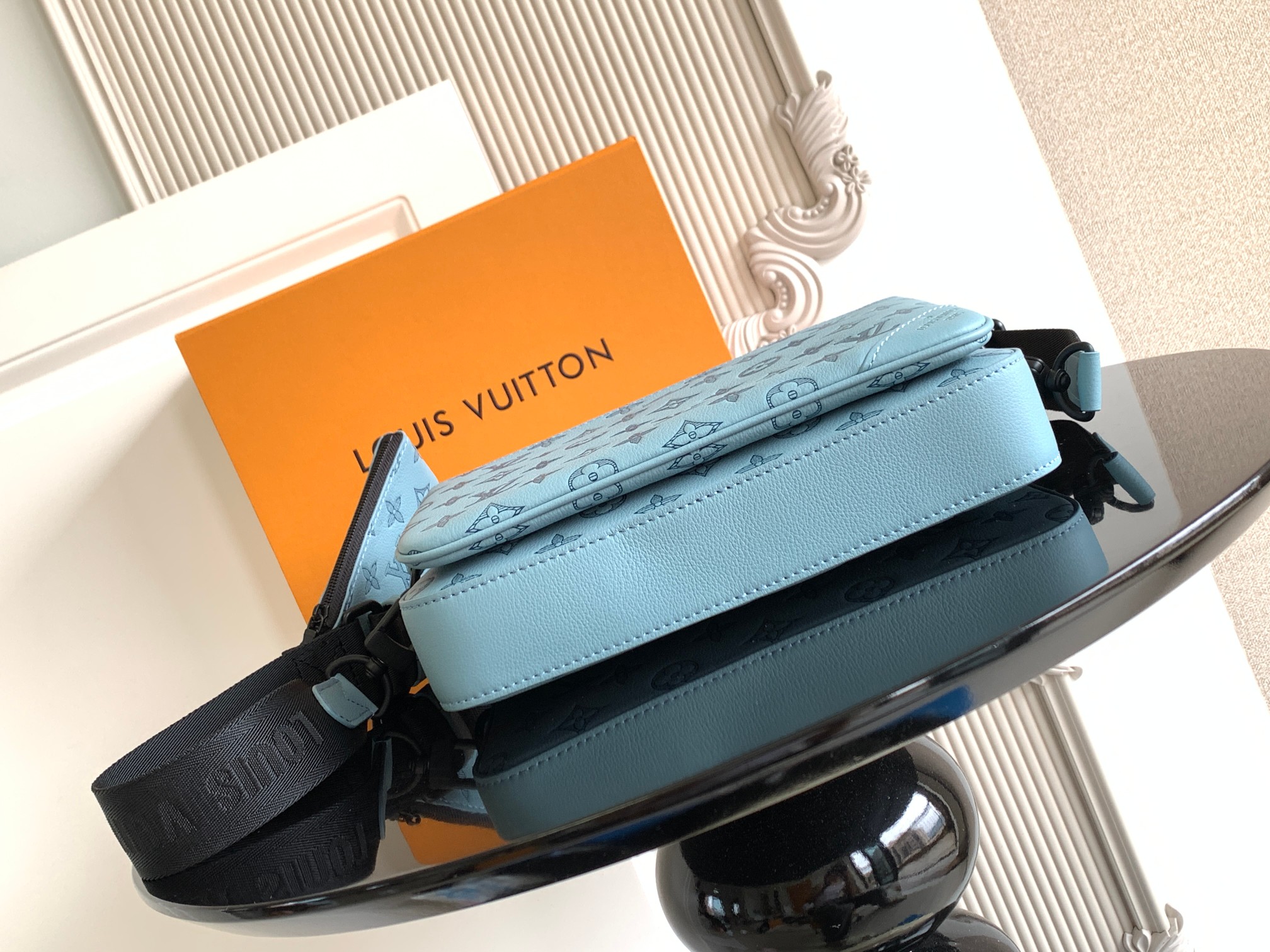 [TOP] Louis Vuitton LV Trio Messenger Bag 25x18.5x7cm - Blue