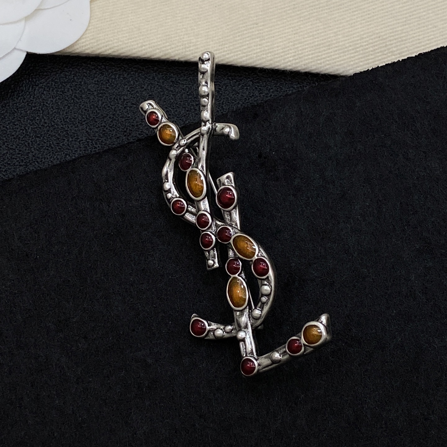 [TOP] Yves Saint Laurent YSL Brooch - Silver - 711 Luxury