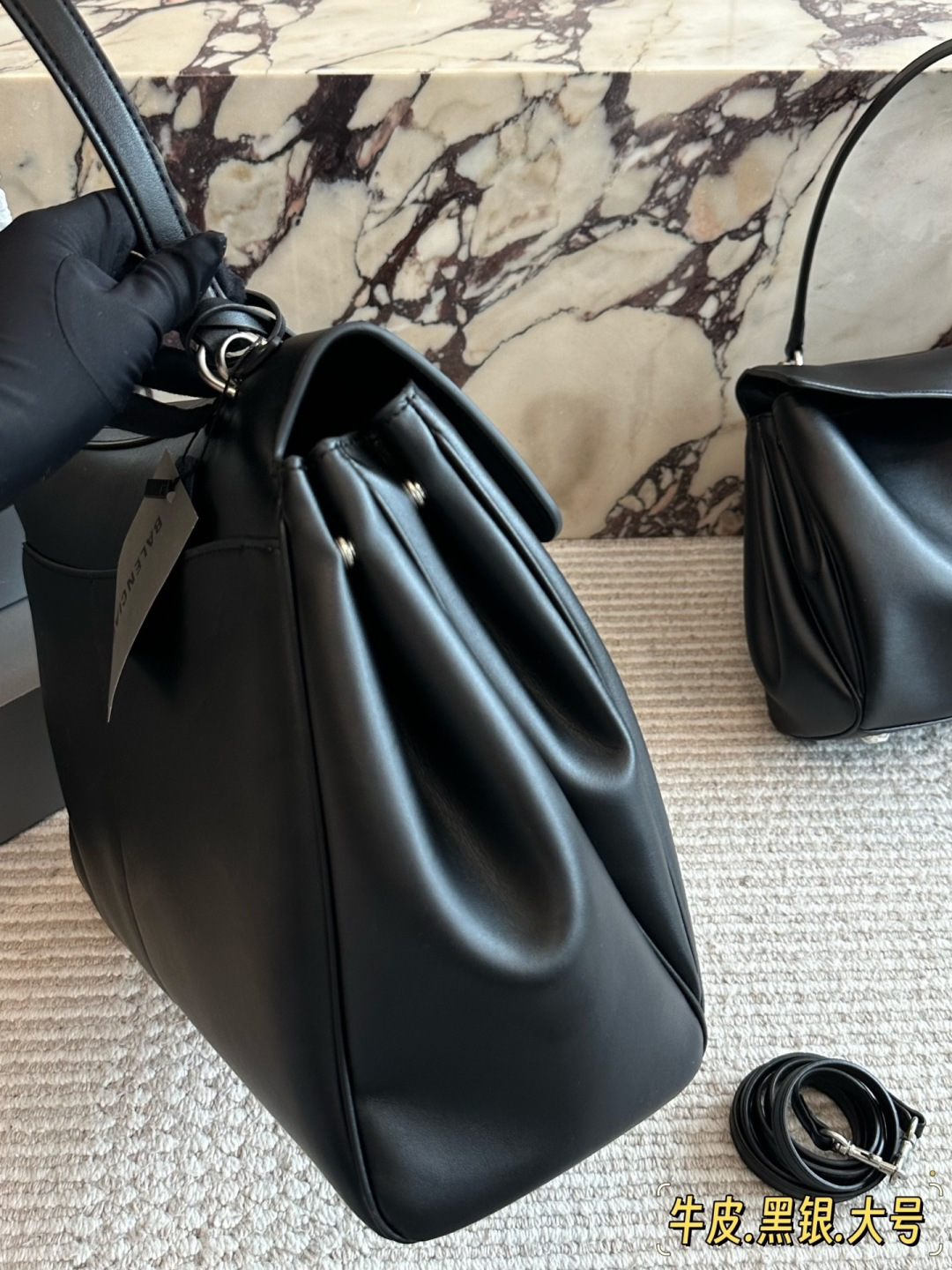 Balenciaga RODEO Large Bag in Black Cowhide with Detachable Strap (Replica)