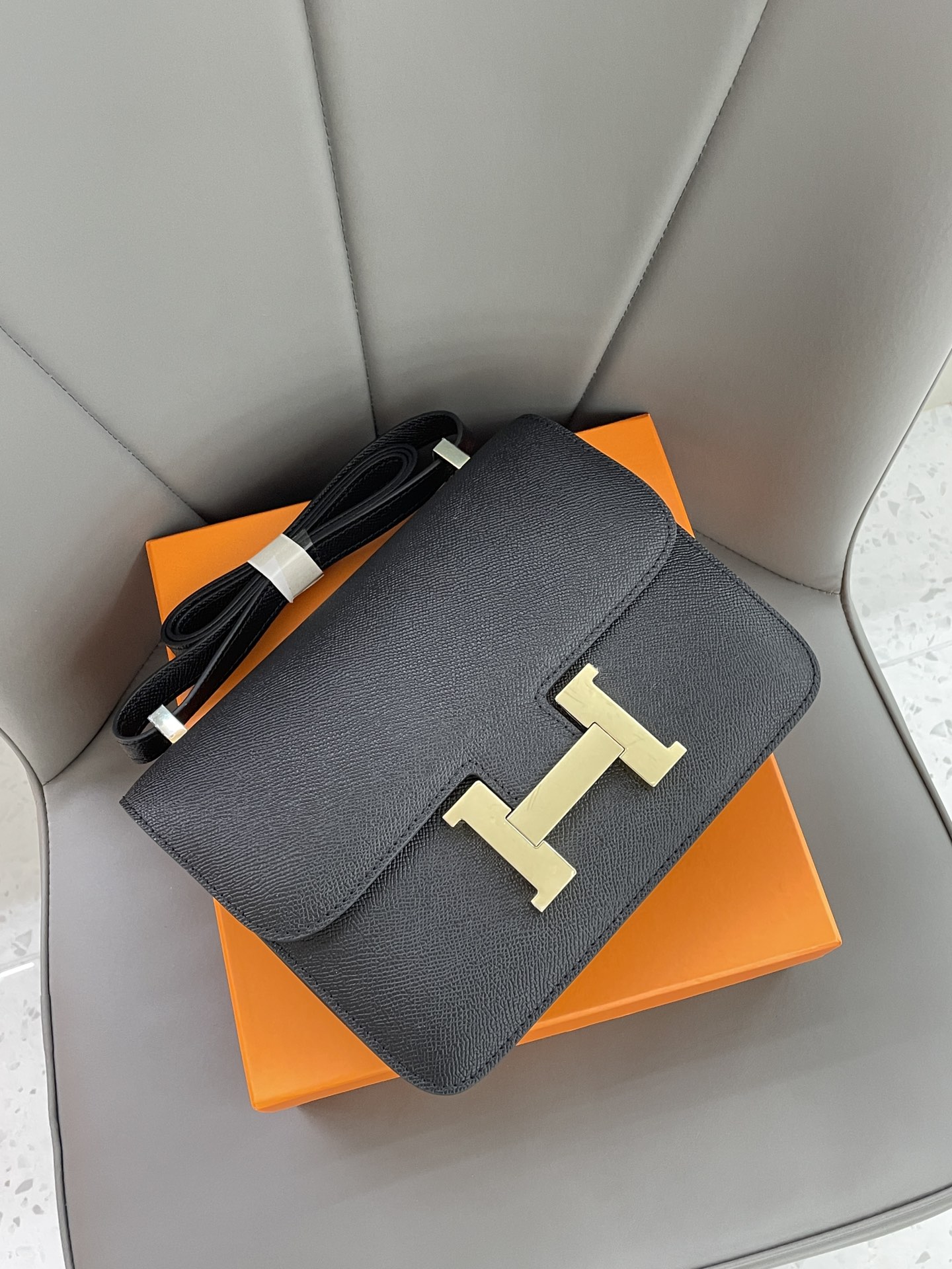 Hermes Constance Mini