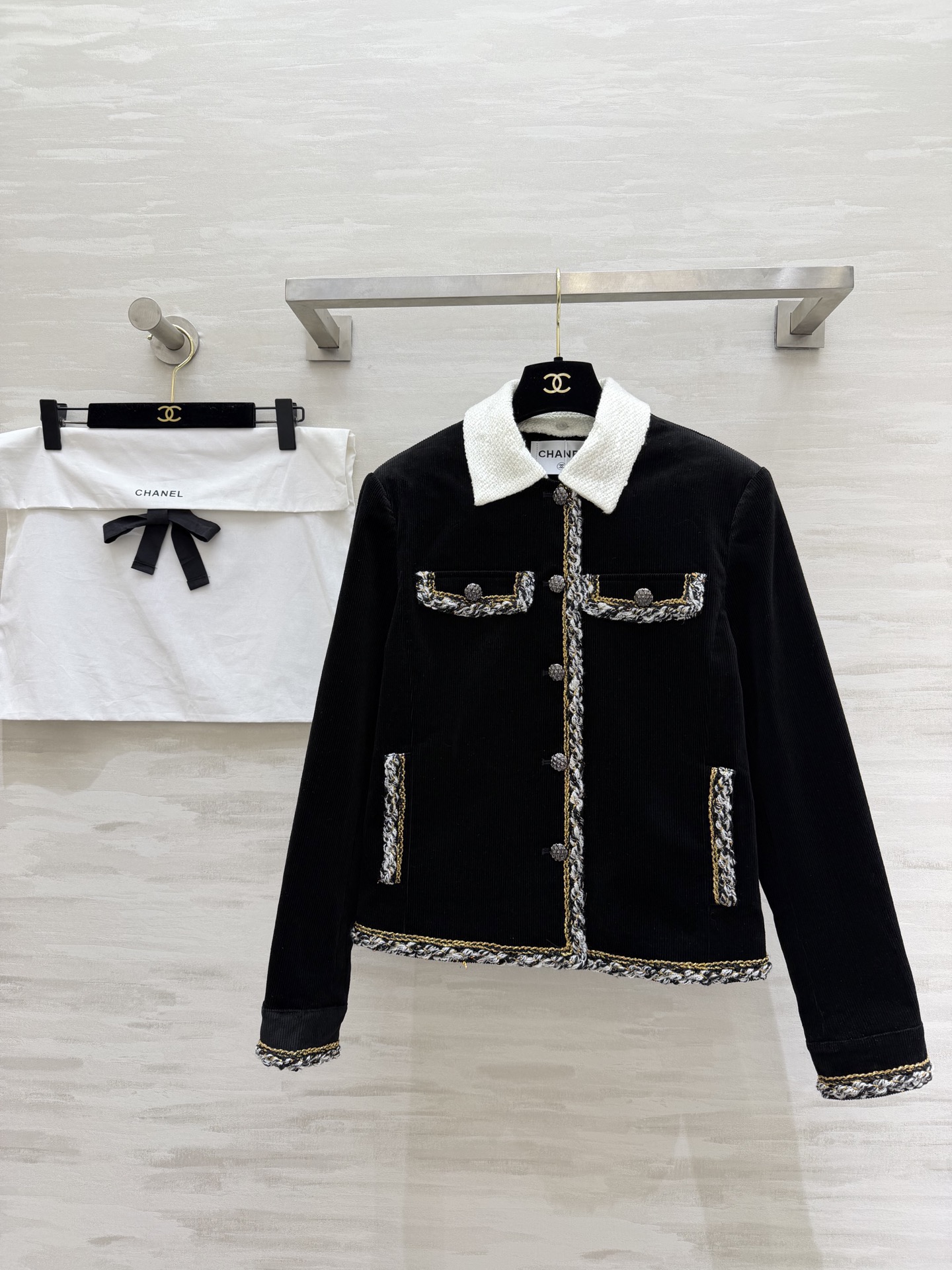 [TOP] CHANEL Coat - Black - 711 Luxury