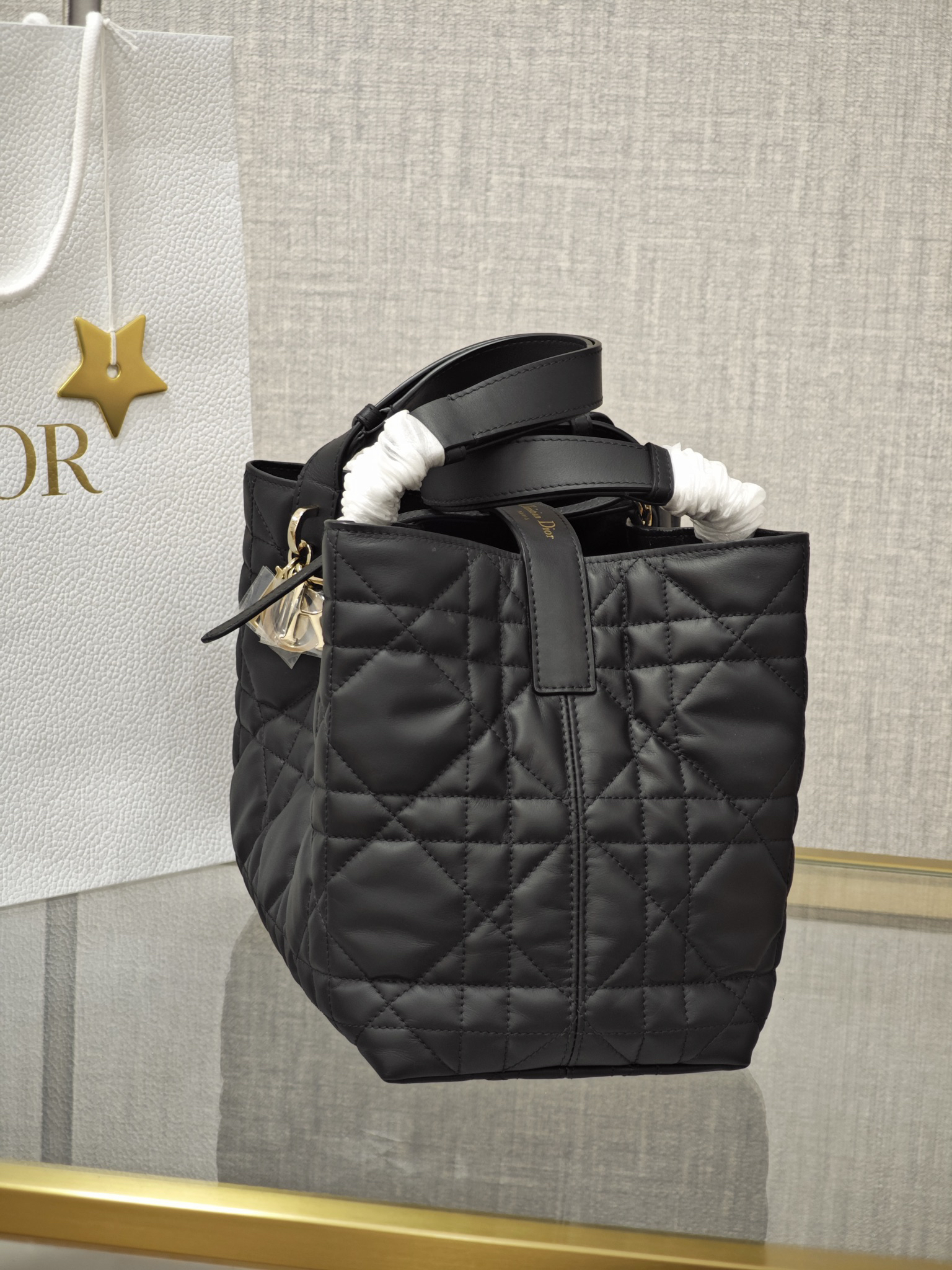 [TOP] Christian Dior Toujours Bag Calfskin Medium 28*21.5*19cm - Black