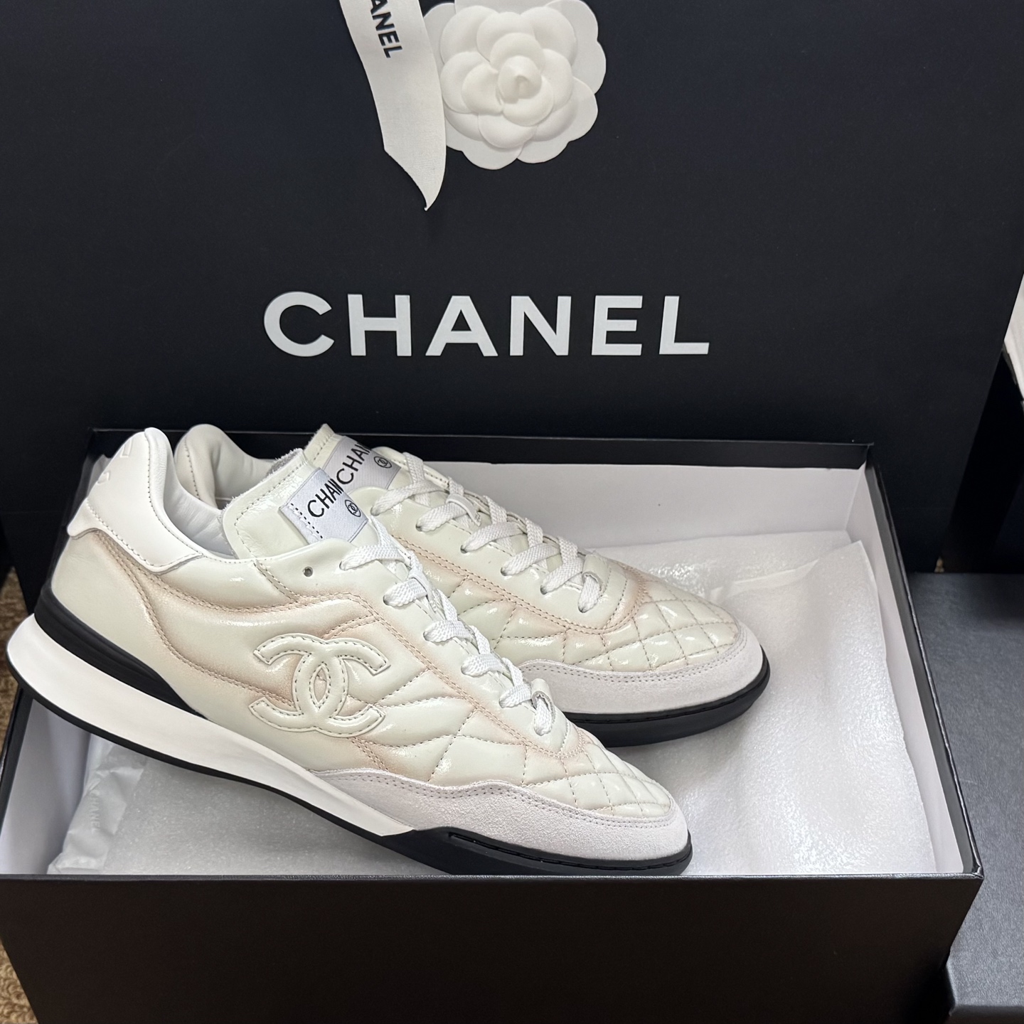 [TOP] CHANEL Sneakers - White - 711 Luxury