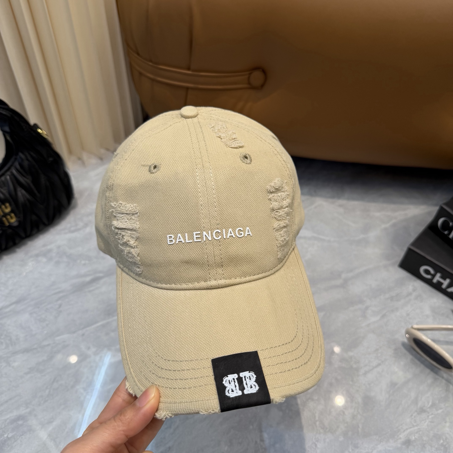 [TOP] BALENCIAGA Hat - Khaki - 711 Luxury