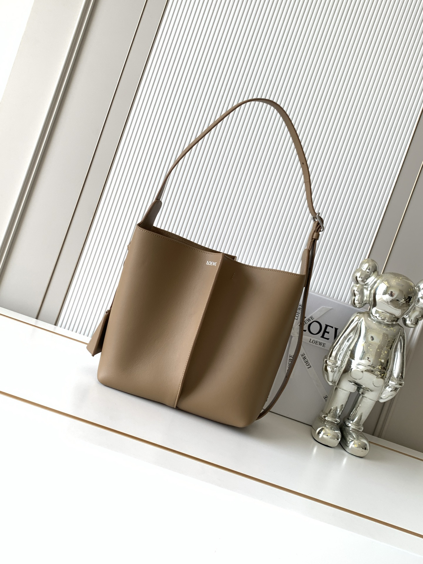 [TOP] LOEWE Bilbao Bag Bucket Bag 25*24*13CM - Mocha - 711 Luxury