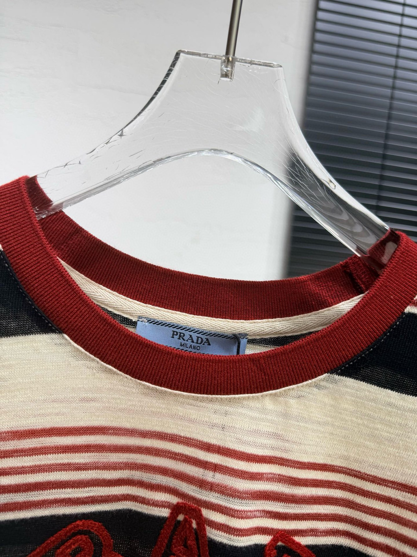 [TOP] PRADA T-shirt - Red/Black