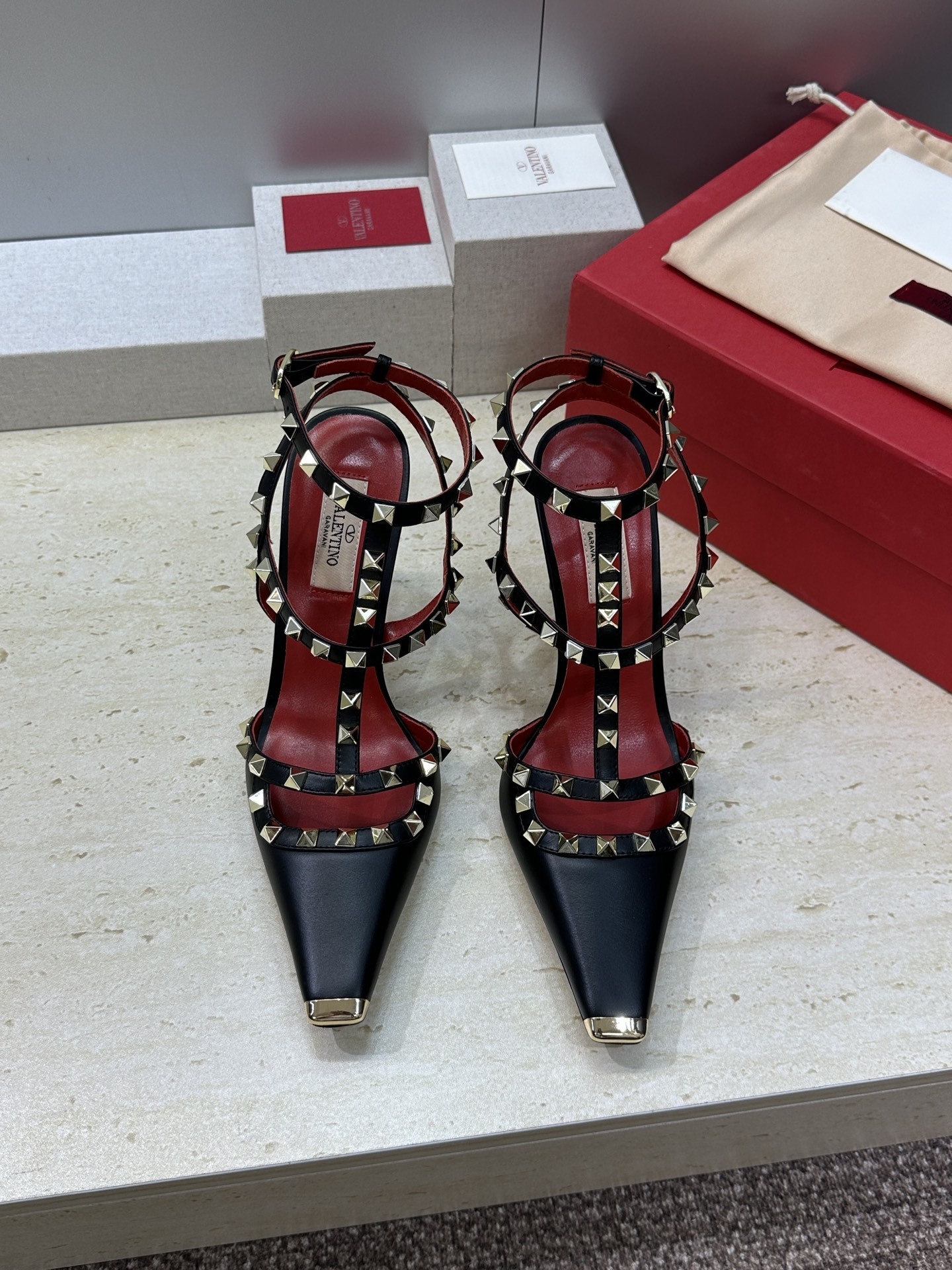 [TOP] VALENTINO High Heels Shoes  - Black - 711 Luxury