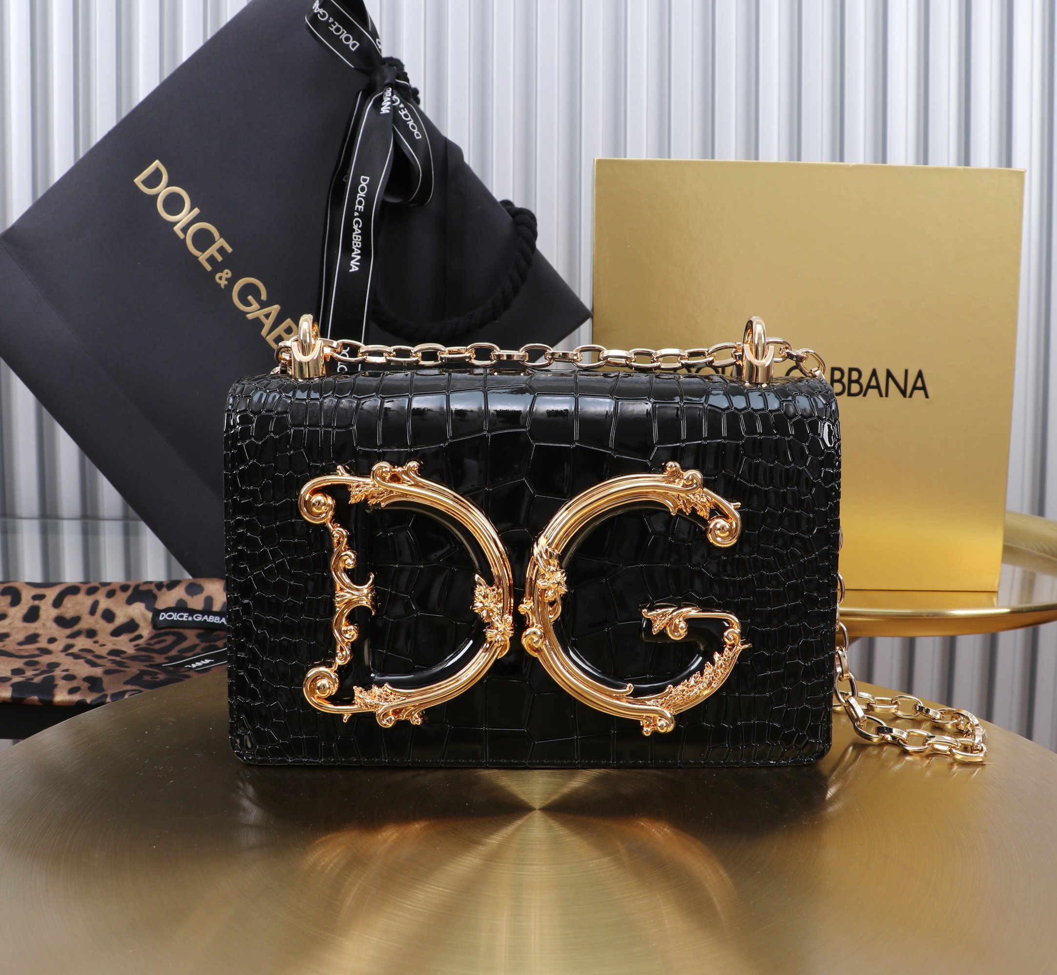 [TOP] Dolce & Gabbana D&G Girls Bag Crocodile-patterned Cowhide 21x5x13.5 cm - Black - 711 Luxury