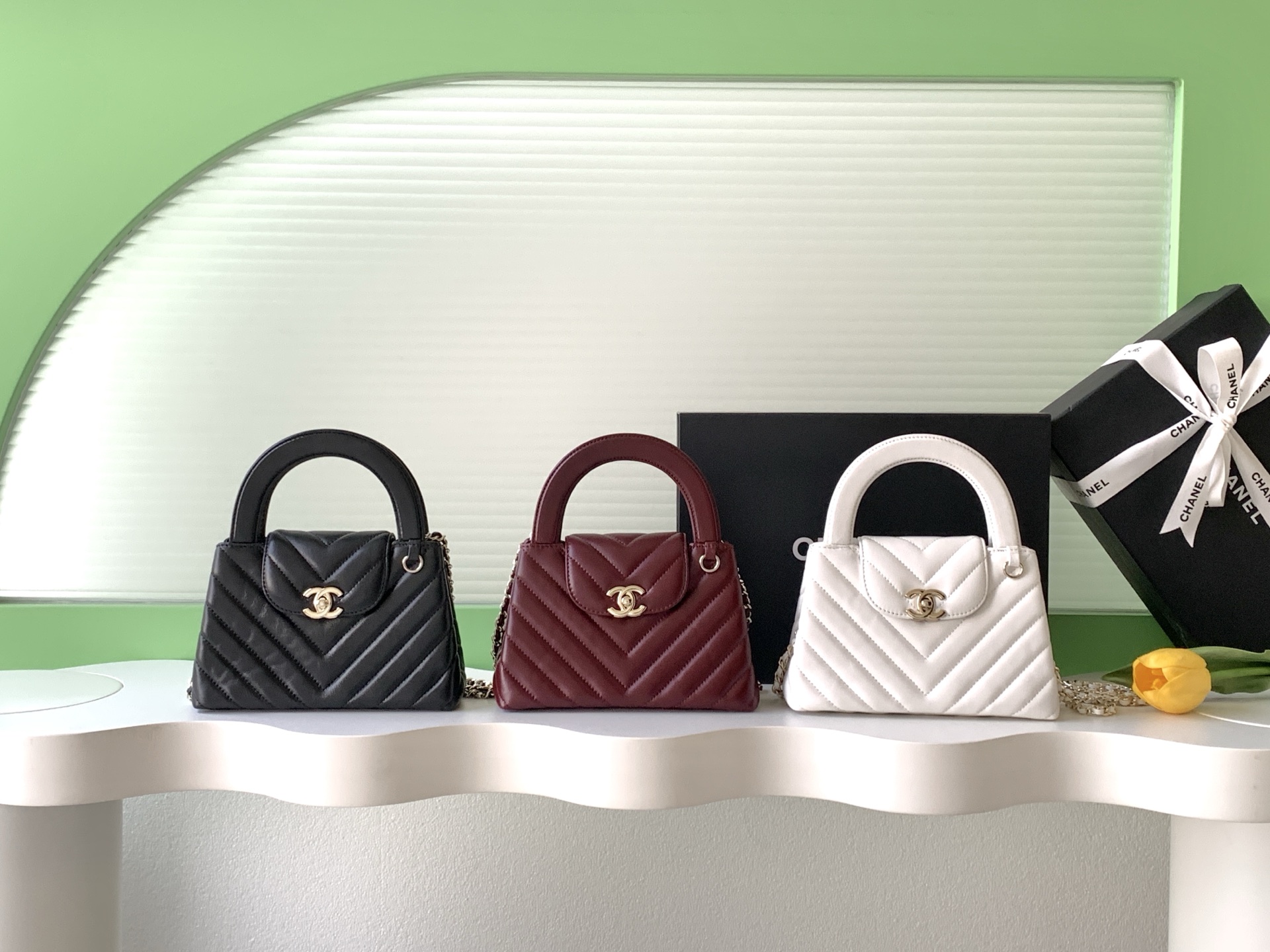 [TOP] CHANEL  26S Kelly Chain Bag 13*19*7 cm - GHW - 3 Colors