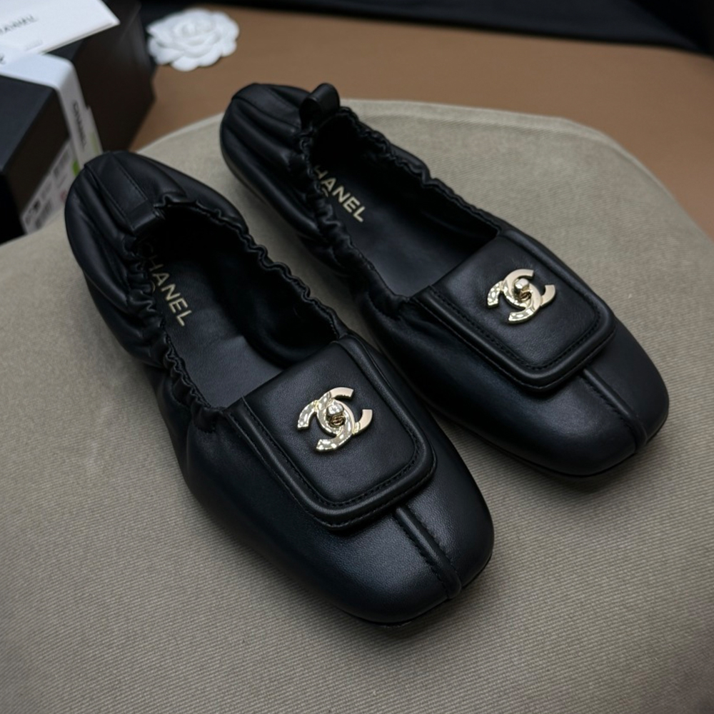 Chanel Bag Chanel CC Bag Buckle Ballet Shoes#388943 | Nigo Office