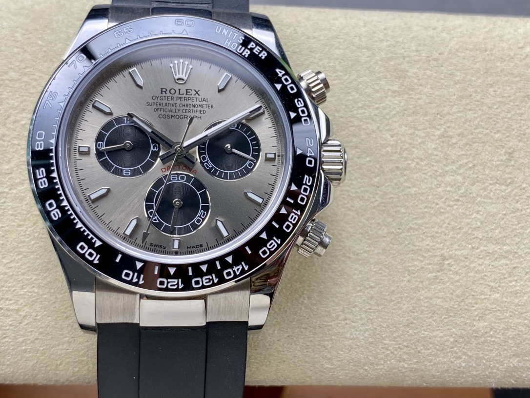 [TOP] ROLEX Men's Watch 40 mm - Black