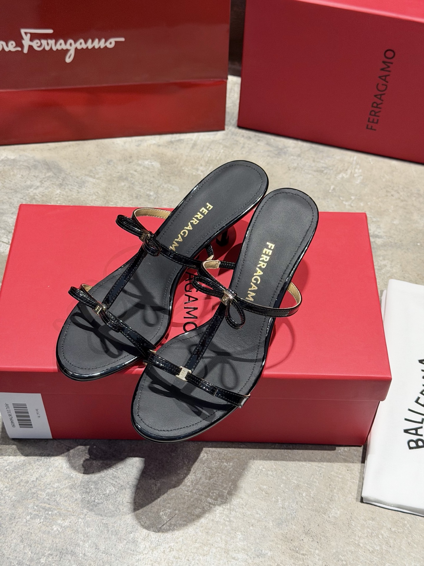 [TOP] Ferragamo 5.5cm Mid Heels Slippers - Black - 711 Luxury