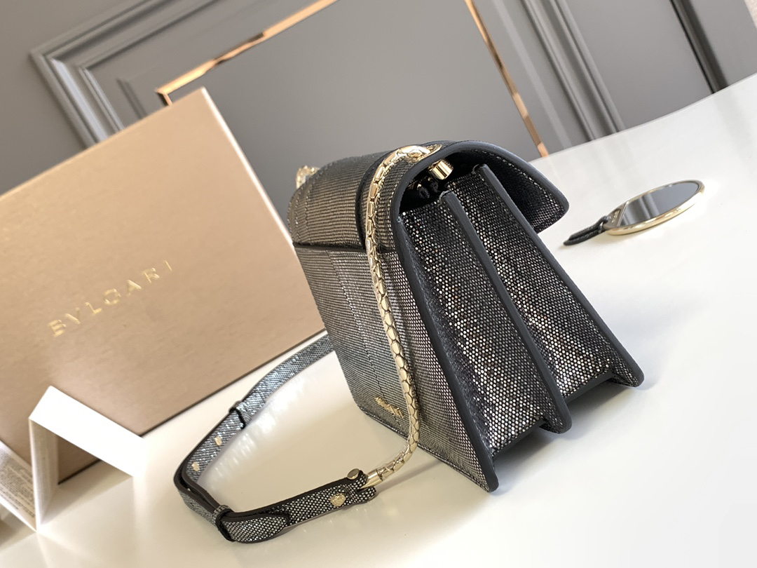 [TOP] BVLGARI Serpenti Forever Bag Snake Skin 19x13x7cm - Gray - 711 Luxury