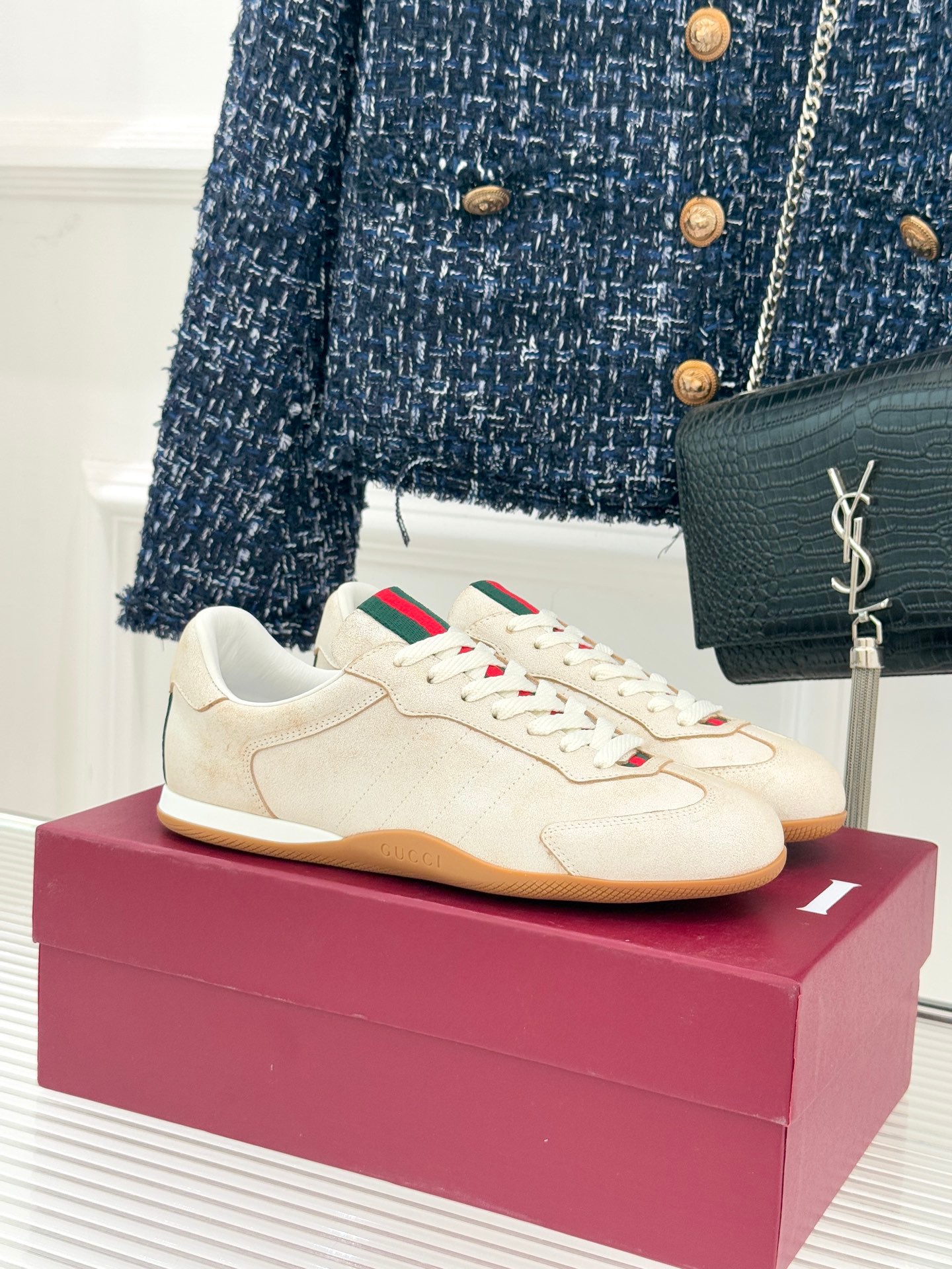 [TOP] GUCCI Sneaker - Beige - 711 Luxury