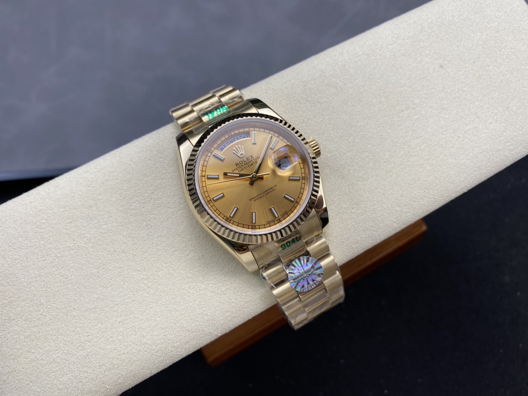 [TOP] ROLEX  Watch 36 mm - Gold