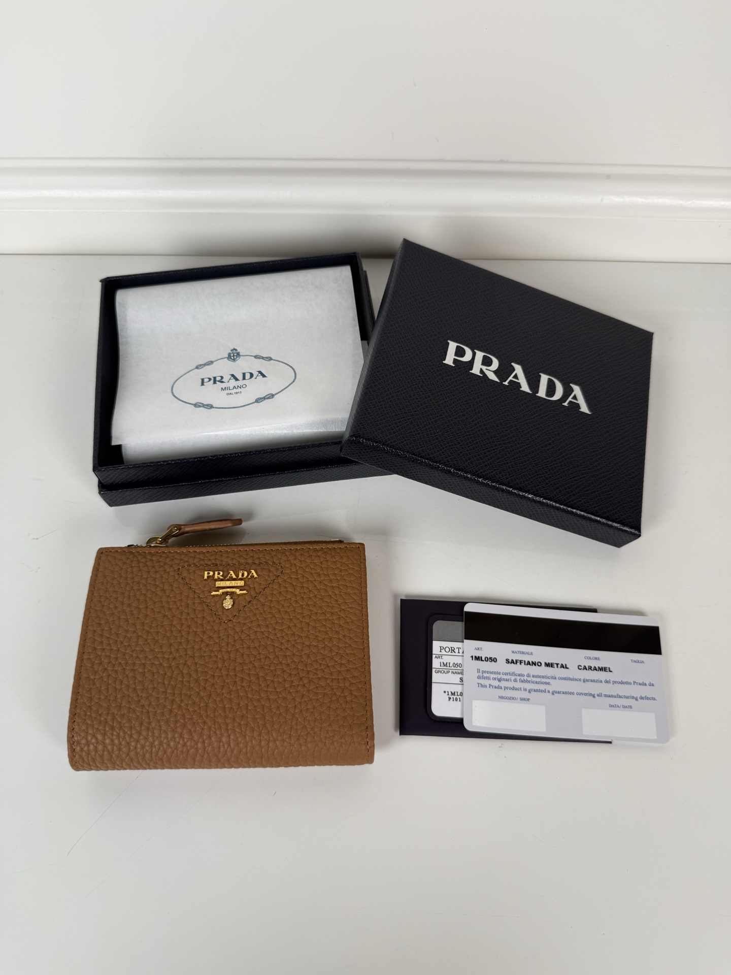 [TOP] PRADA Wallet 11.5 x 9.5cm - Brown - 711 Luxury