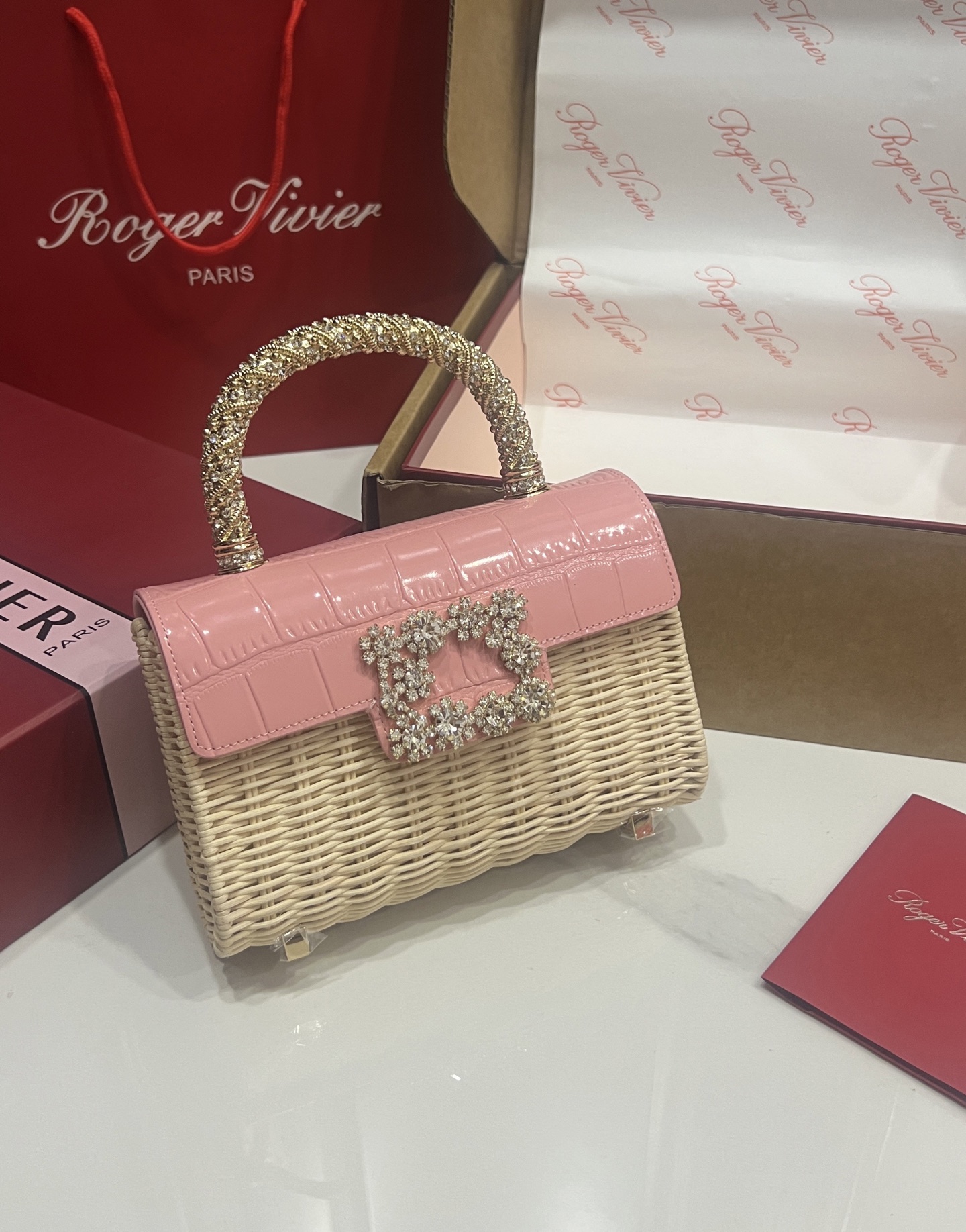 [TOP] ROGER VIVIER Diamond Bag 19-4-13 CM - Pink - 711 Luxury