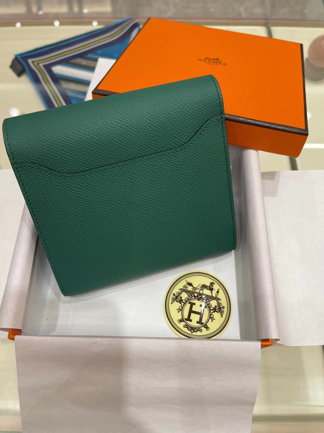 [TOP] HERMES Constance Short Wallet Epsom 13×12cm - Green