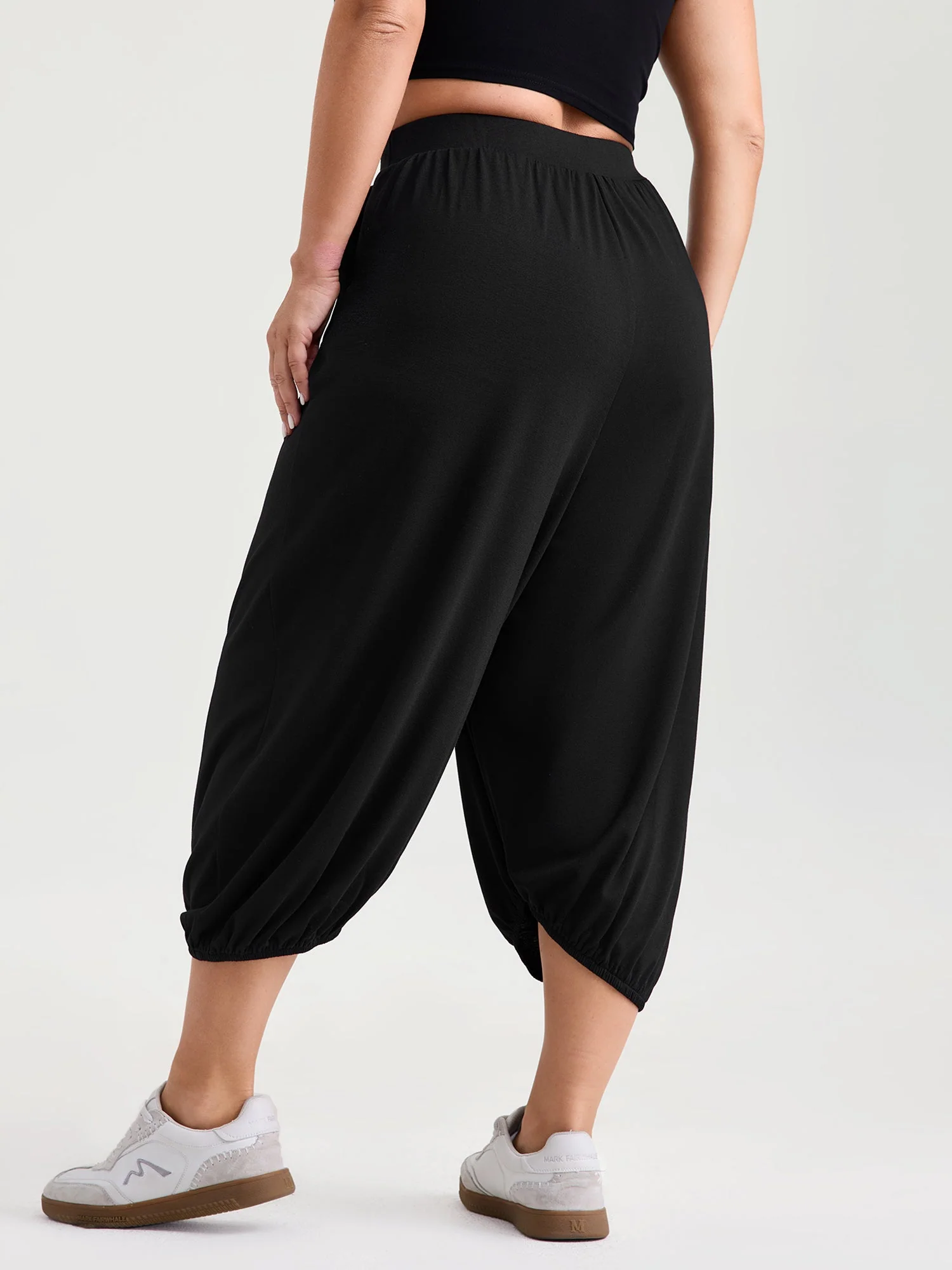 Supersoft Cropped Jogger Pants