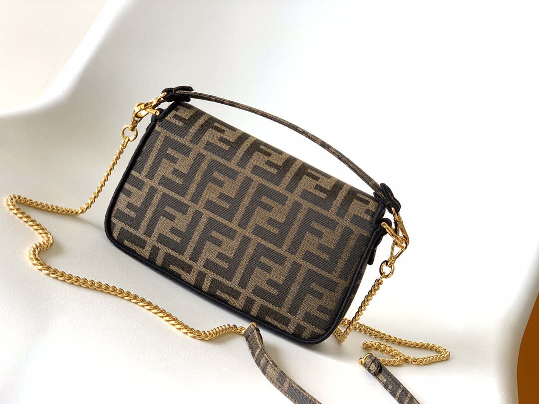[TOP] FENDI Baguette Bag 19-4-11.5cm - Brown - 711 Luxury