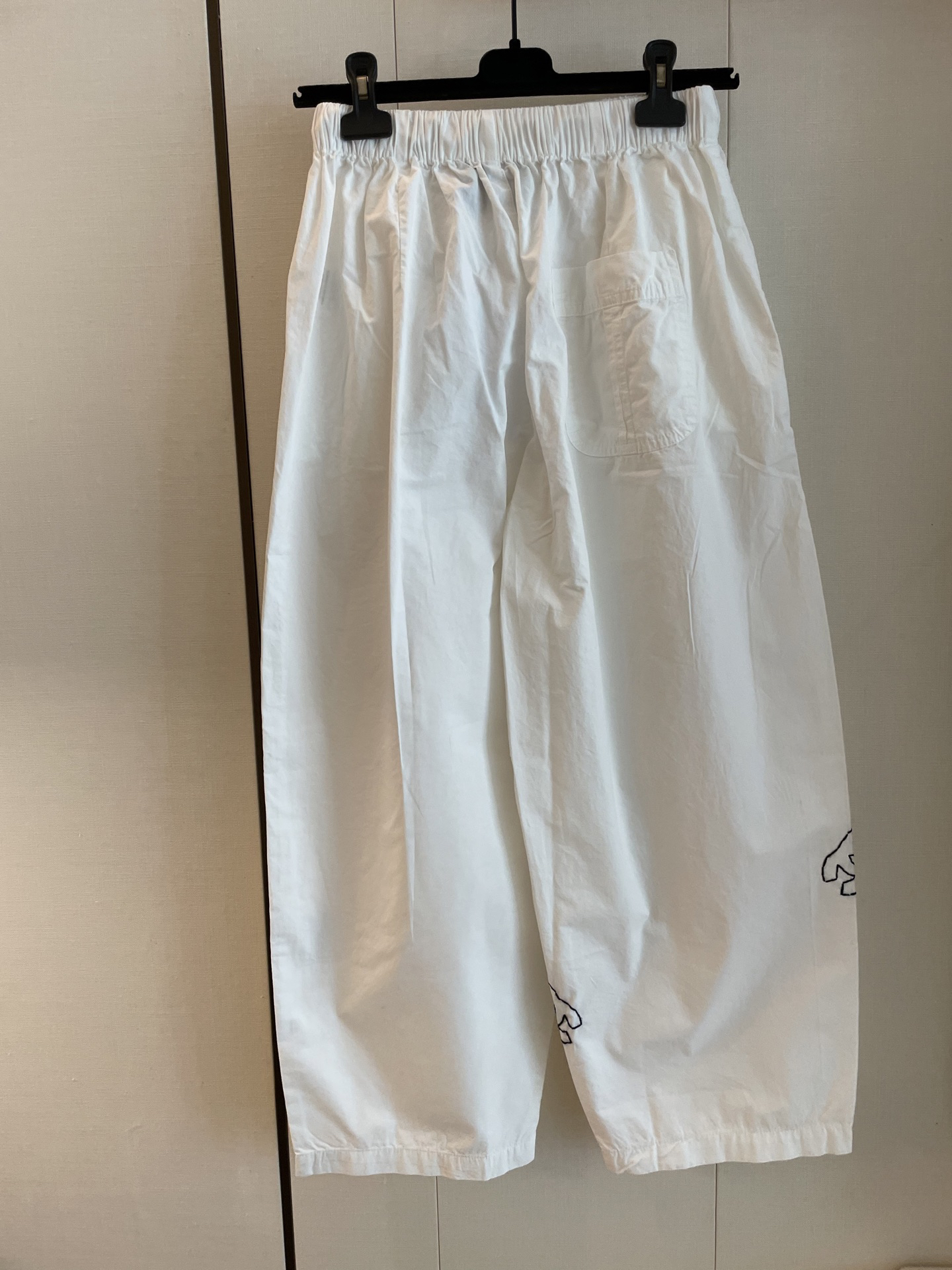 [TOP] CHANEL Pants - White