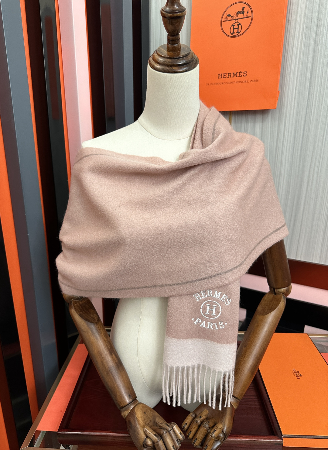 [TOP] HERMES Scarf 32x200cm - Pink - 711 Luxury