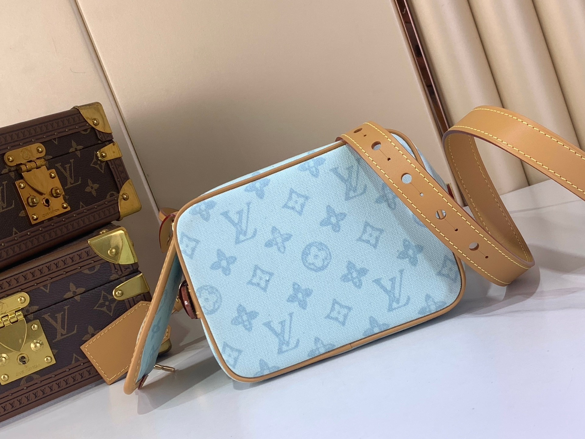 [TOP] Louis Vuitton LV All In BB Bag 16x18x12cm - Light blue