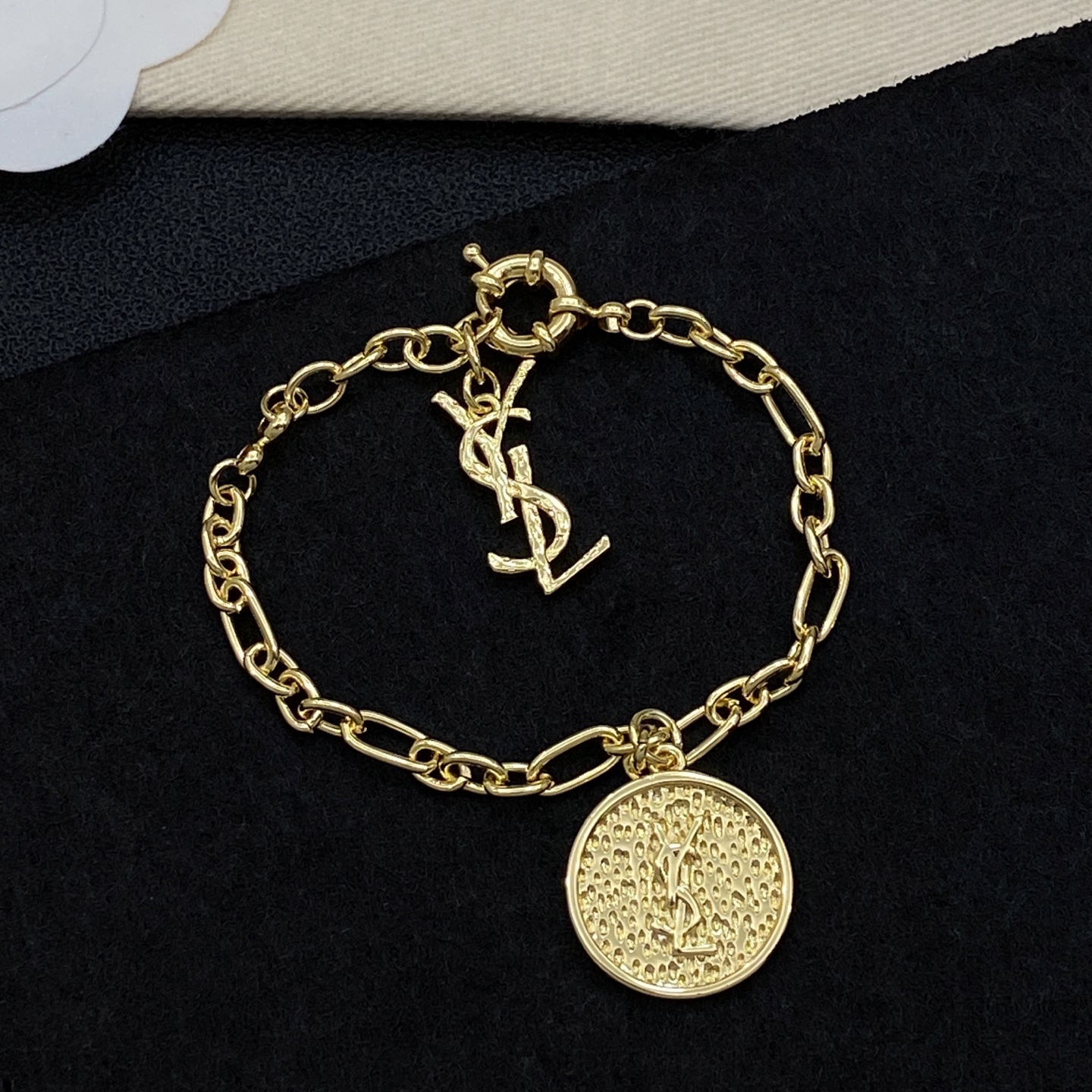 [TOP] Yves Saint Laurent YSL Bracelet - 2 Colors - 711 Luxury