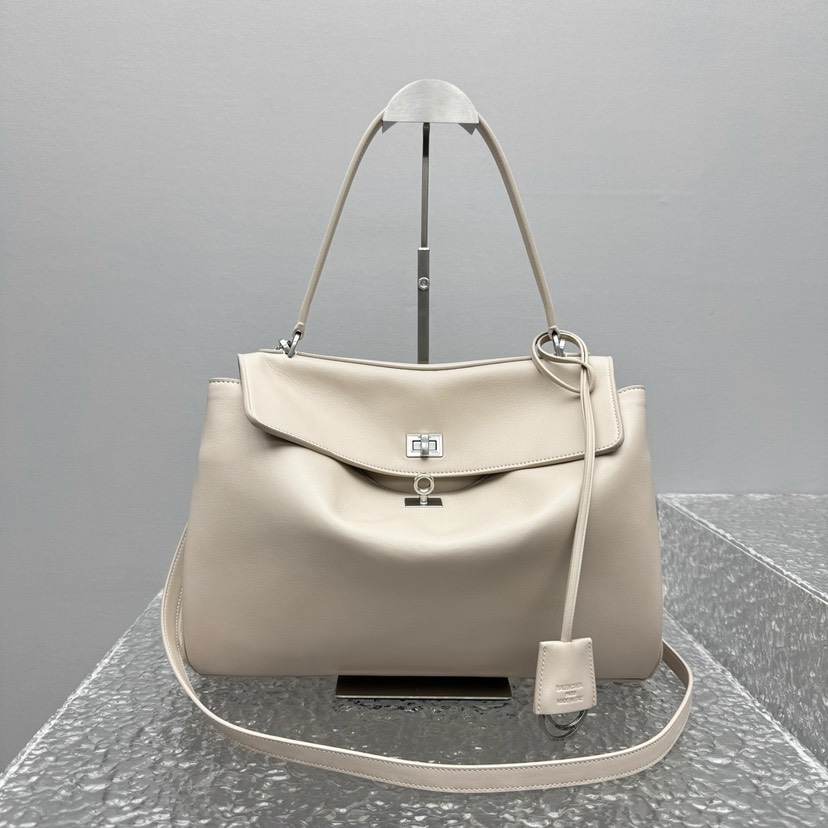 [TOP] BALENCIAGA Rodeo Bag 35x23x11cm - Beige & SHW - 711 Luxury
