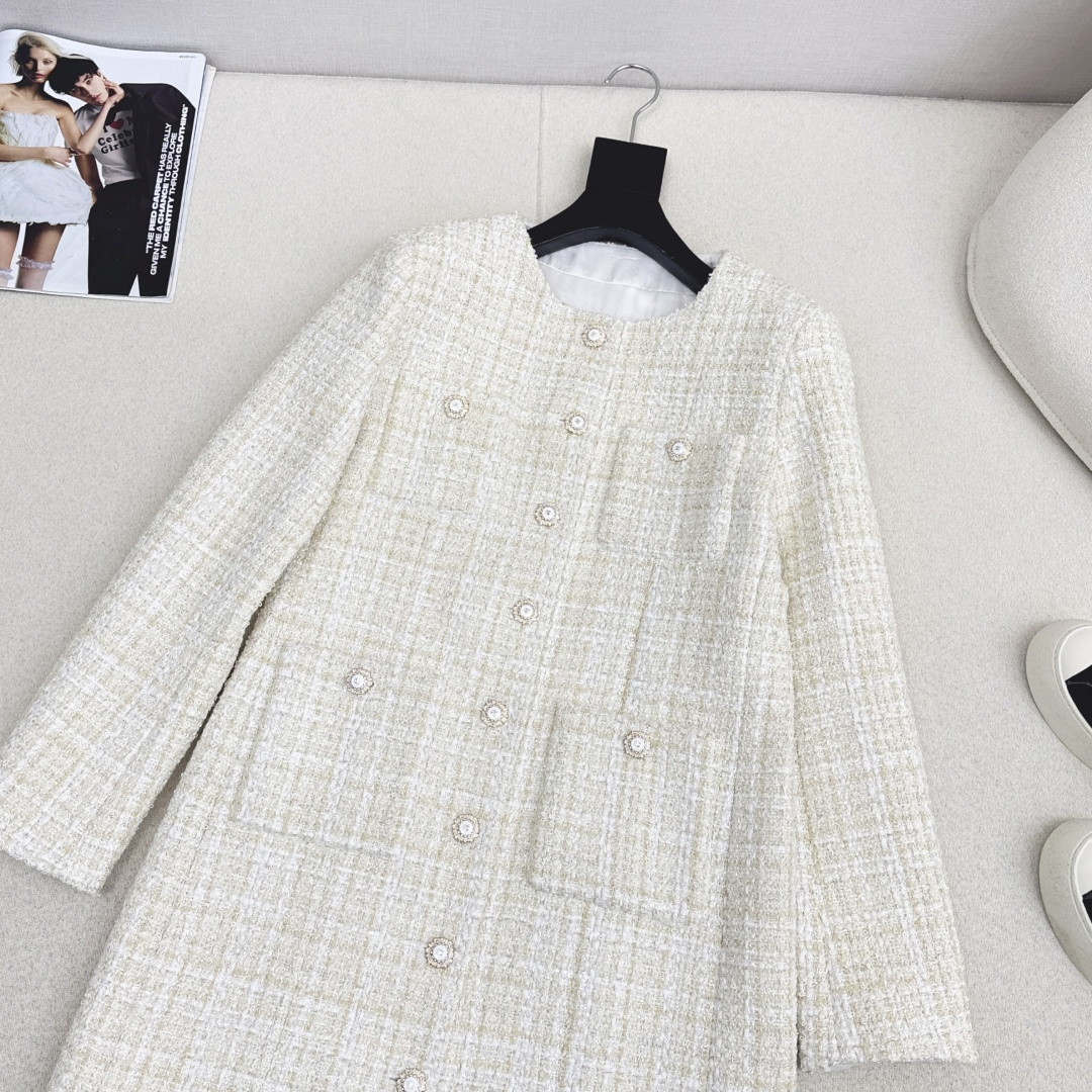 [TOP] CHANEL Jacket - Beige