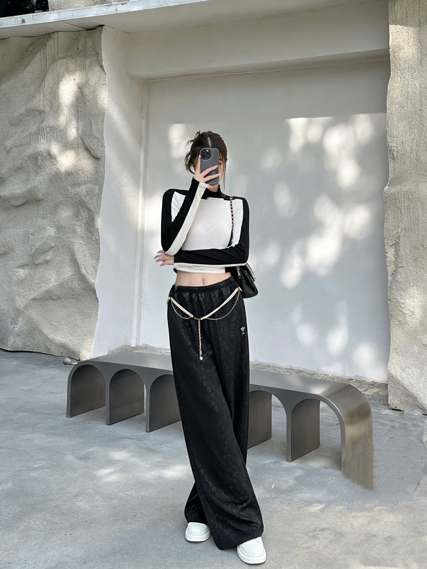 [TOP] Christian Dior Embroidered Patterned Wide-leg Pants - 2 Color