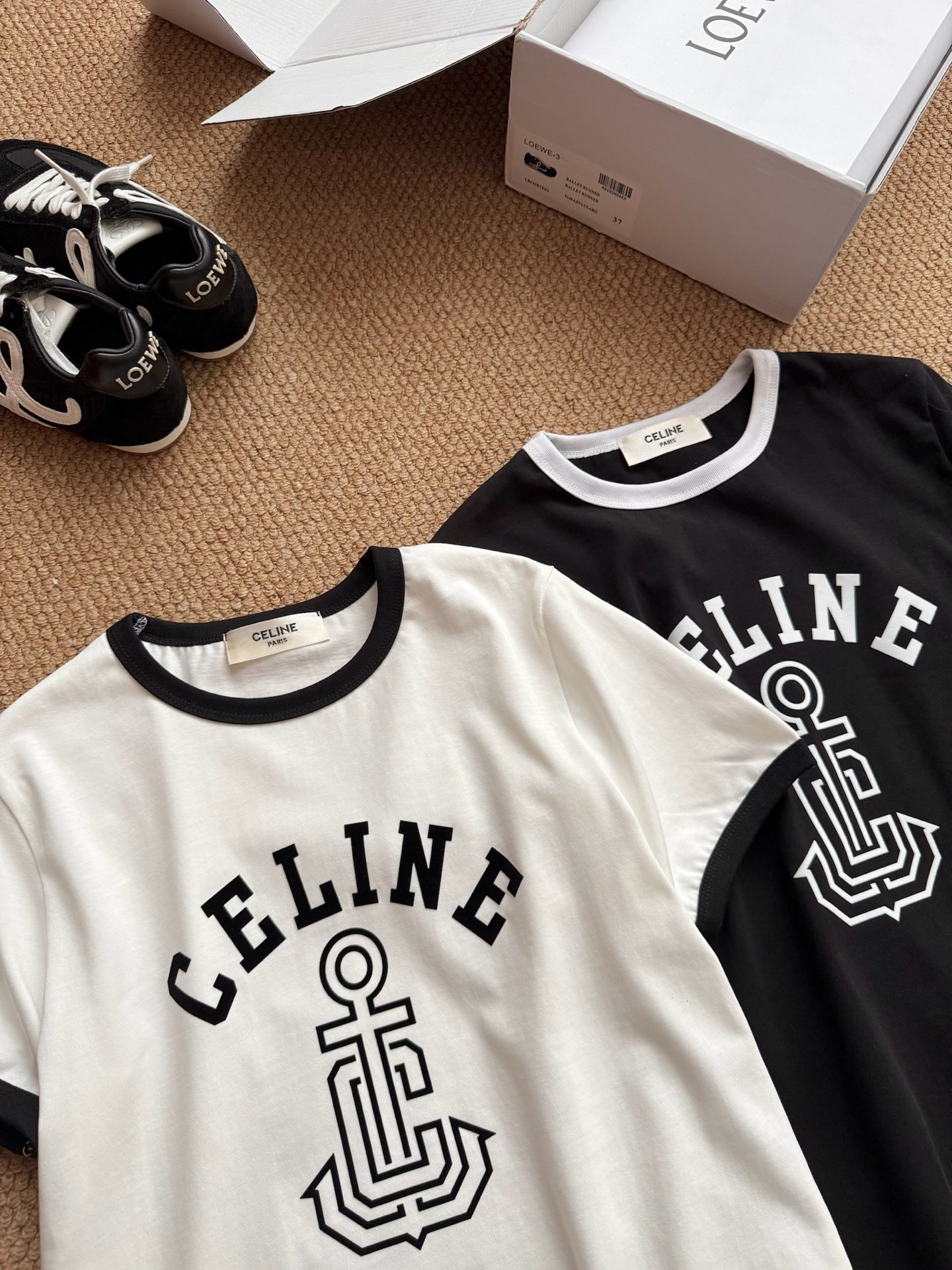 [TOP] CELINE Short-Sleeve T-Shirt - 2 Color